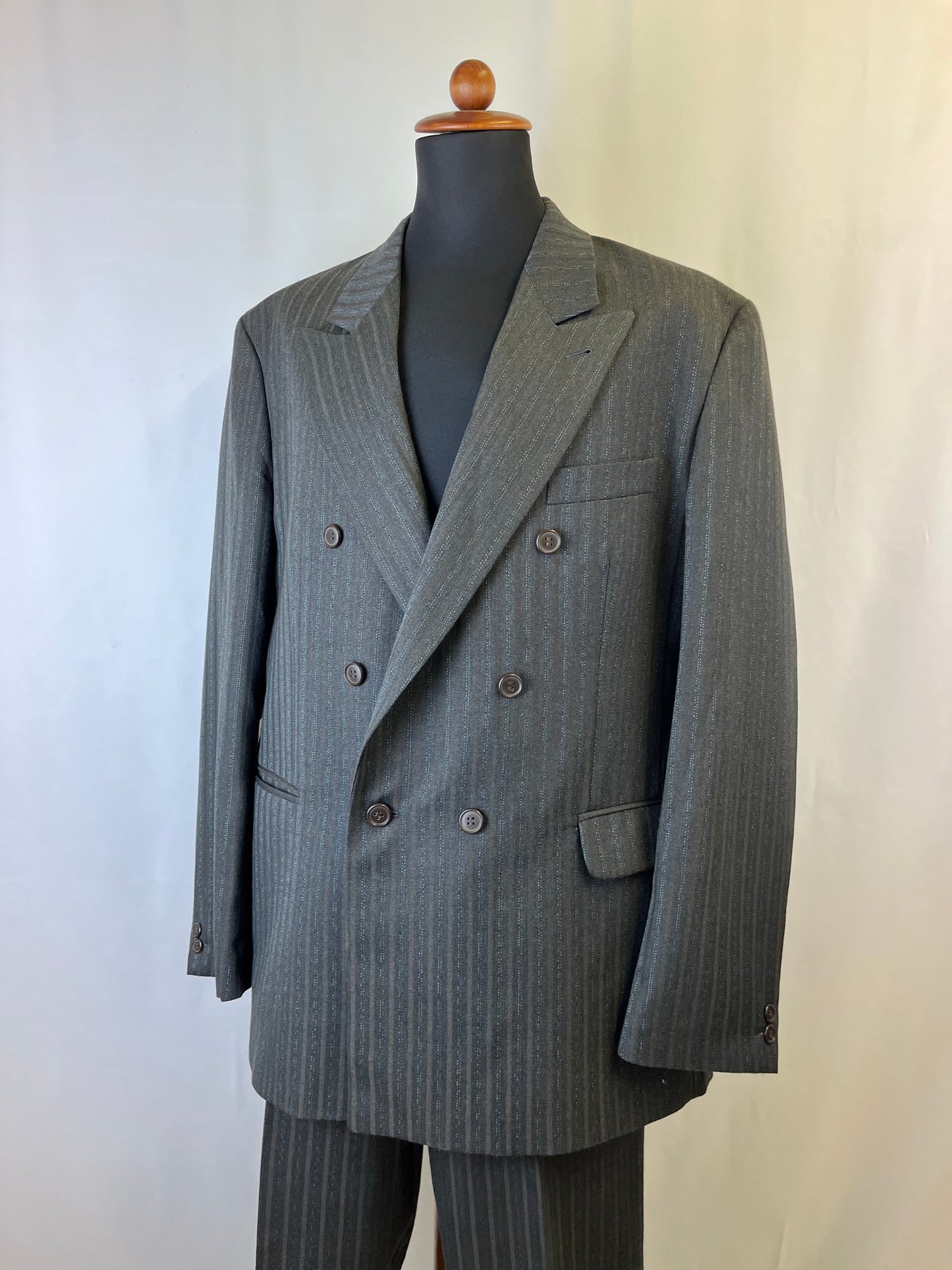 Completo anni '80 doppiopetto tg. 54