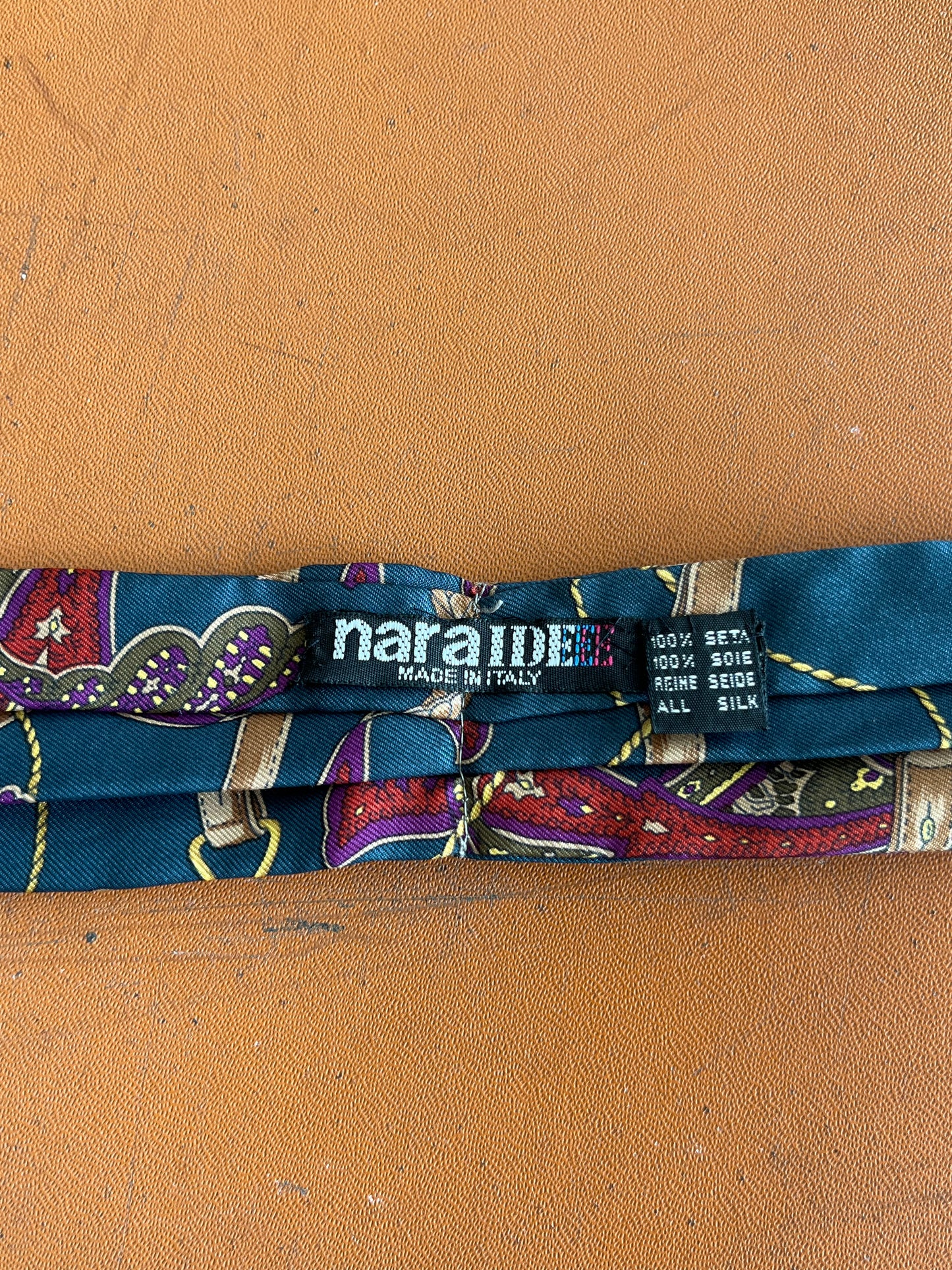 Ascot seta paisley