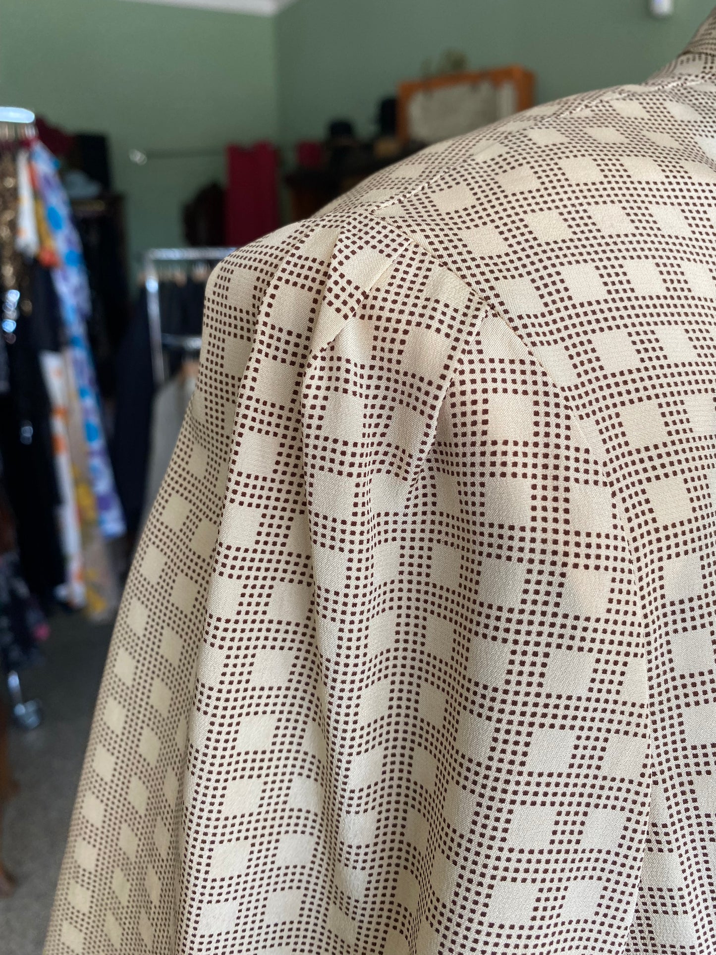 Abito anni ‘70 classico in seta - TG. 40/42/44