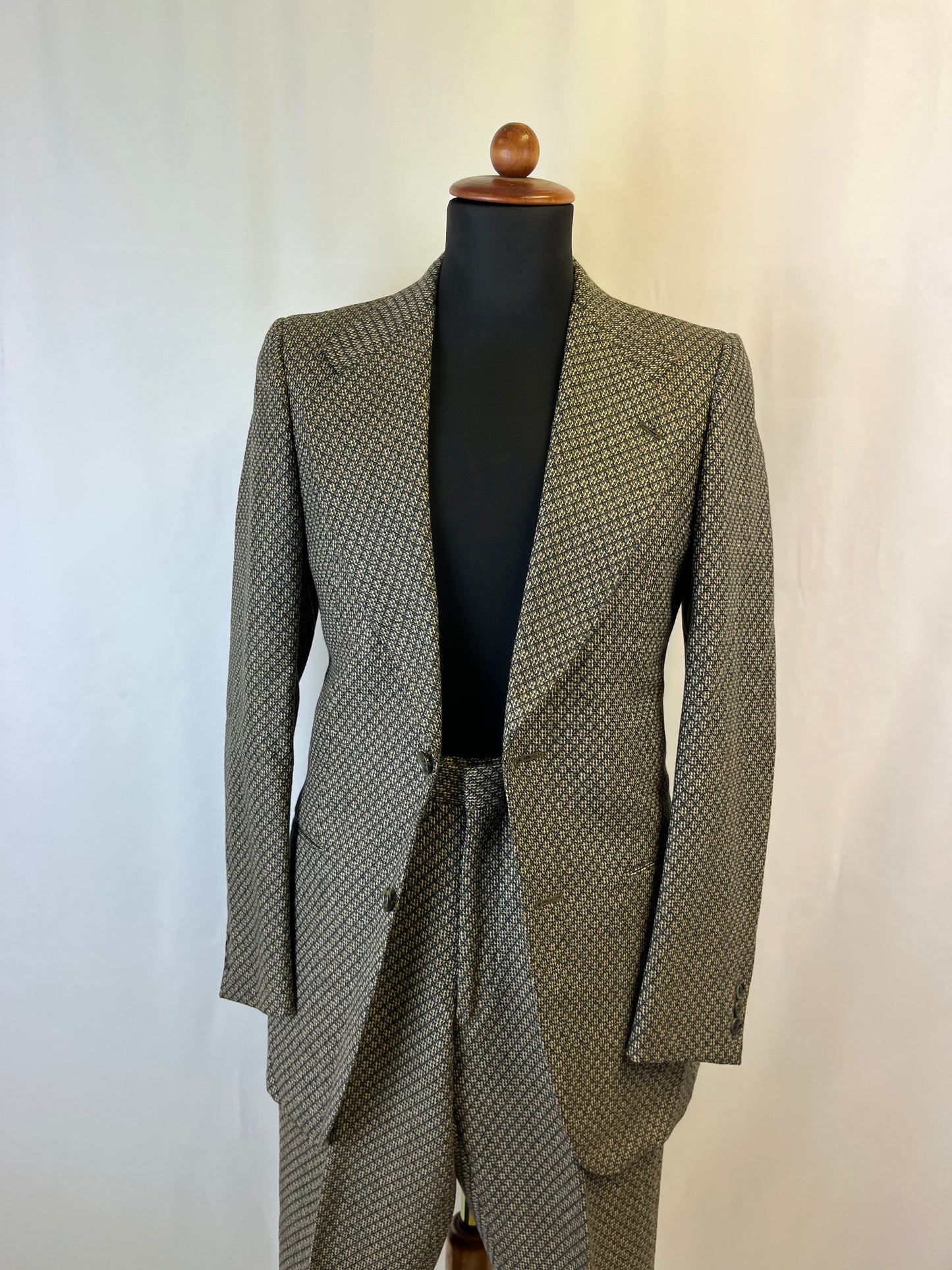 Completo anni '70 tweed tg. 42