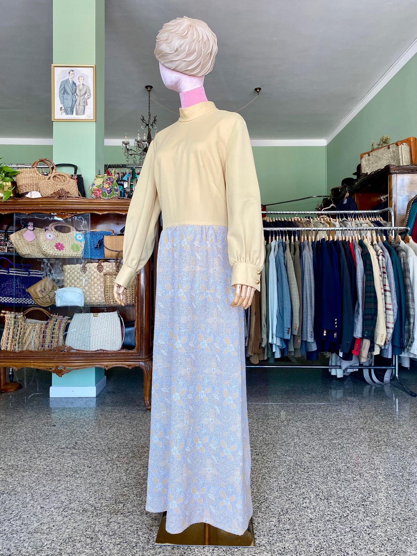 Maxi dress anni ‘70 con corpino crema e gonna in broccato - TG. 46