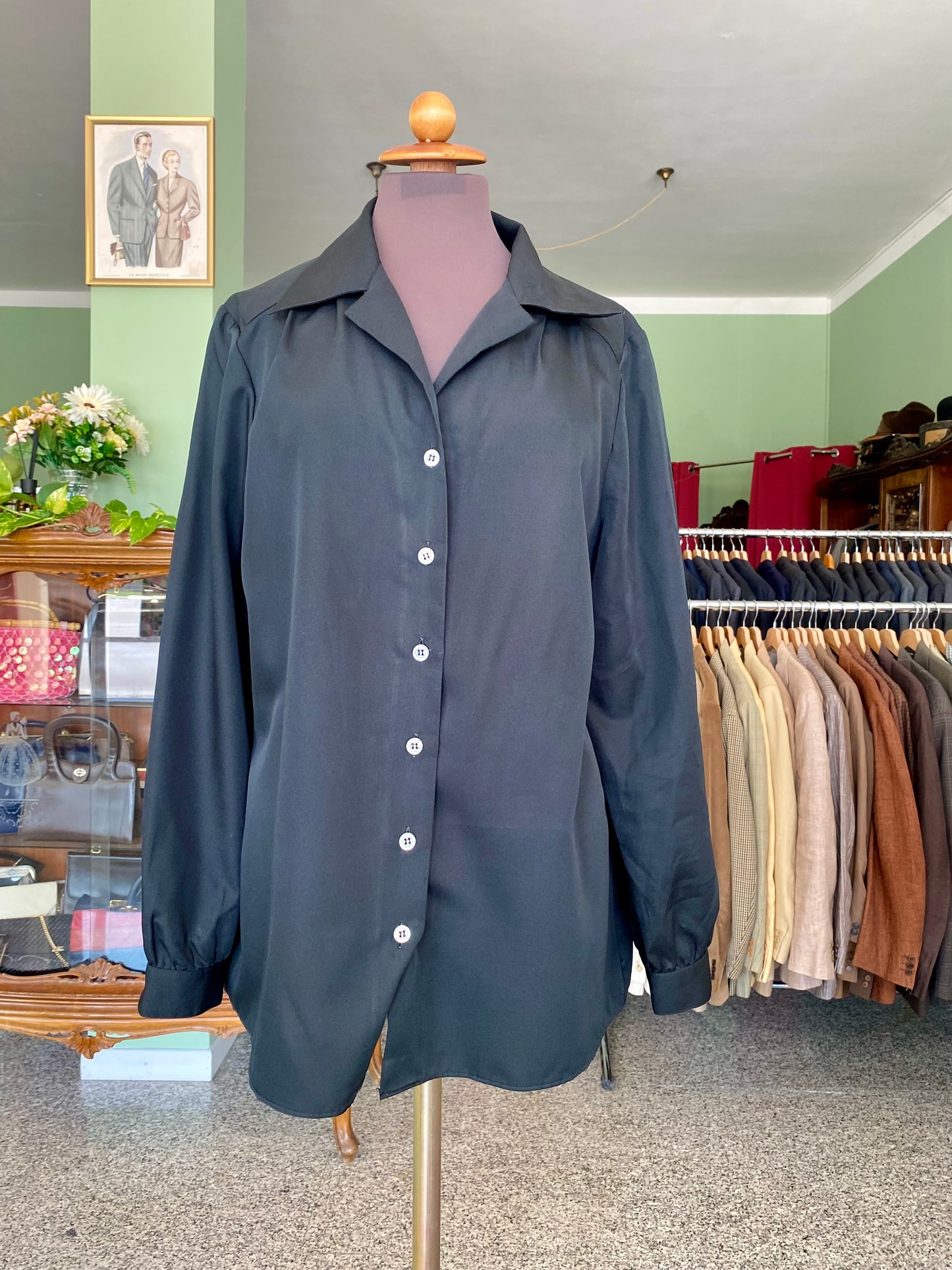 Camicia nera - TG. 44/46/48 (si adatta a più taglie - guarda i cm)