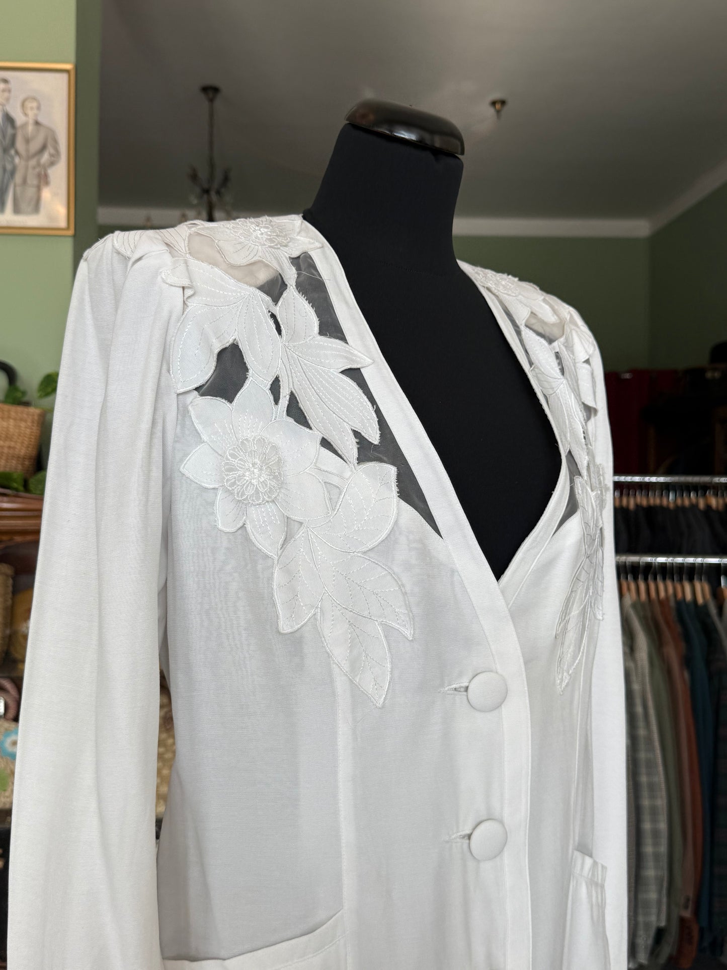 Giacca - camicia bianca anni ’80 con ricami floreali traforati- TG. 44