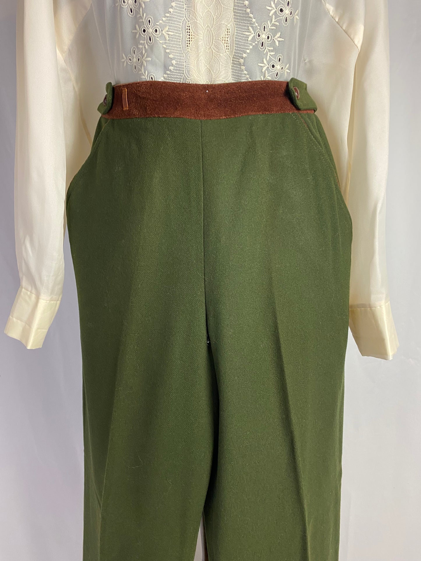 Pantaloni in lana verde bosco - TG. 40