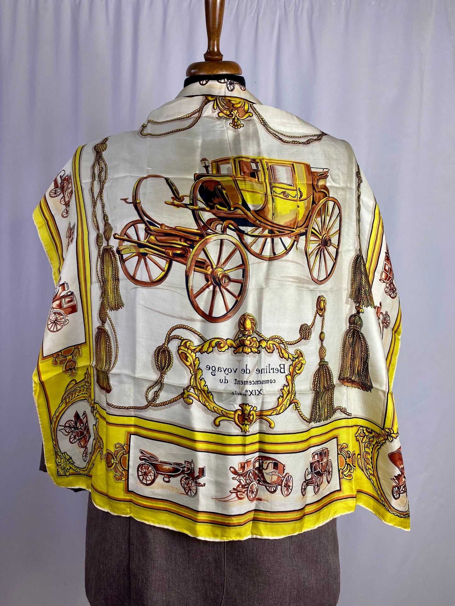 Foulard in seta con carrozza