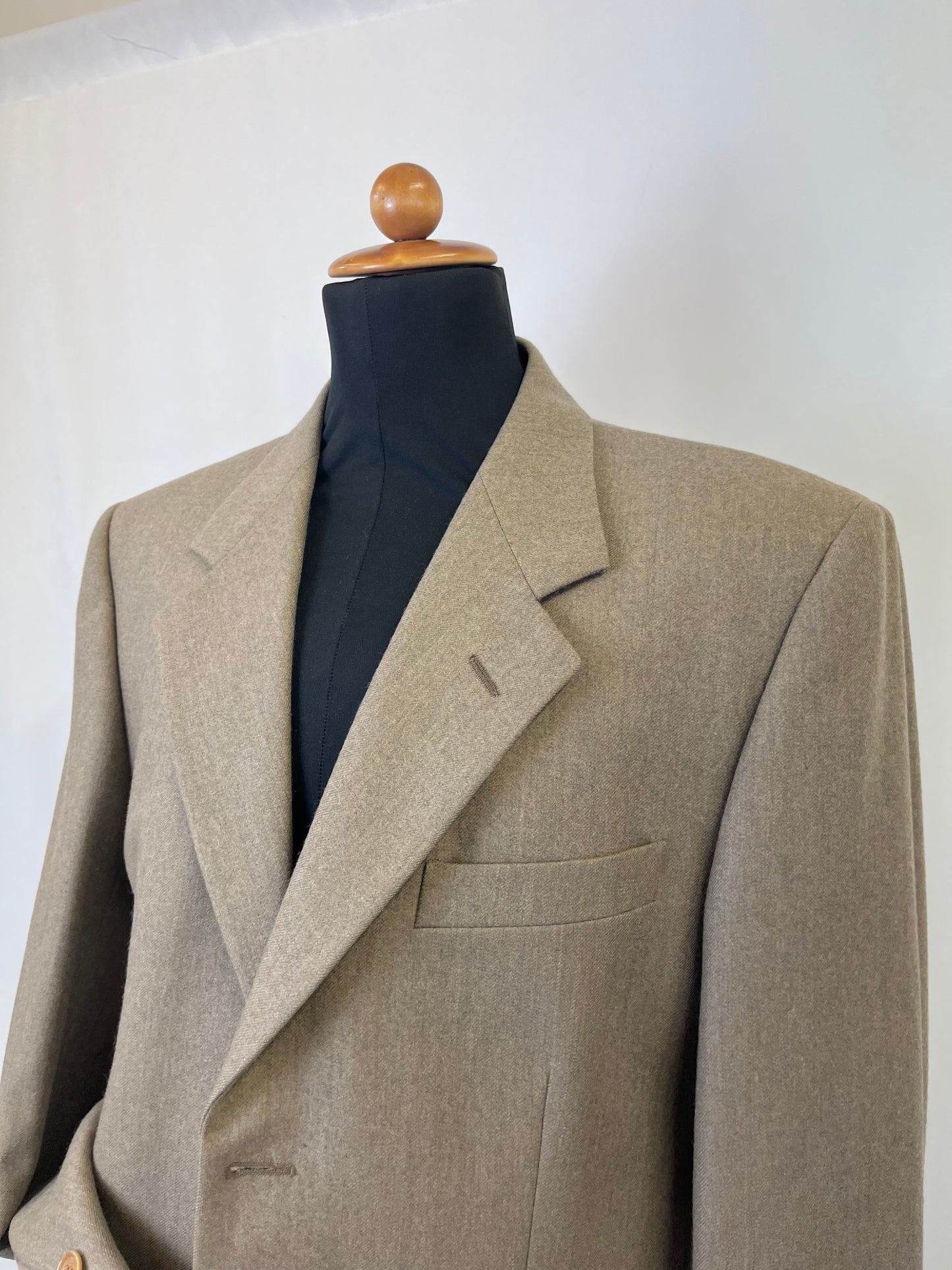 Completo anni ‘80 nocciola tg. 50-52