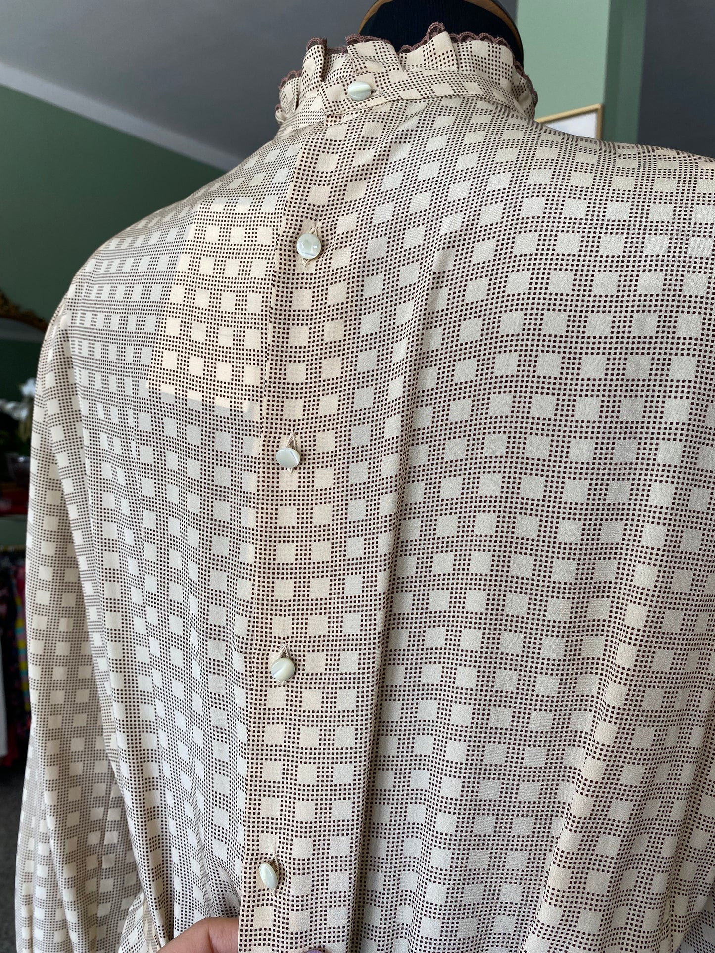 Abito anni ‘70 classico in seta - TG. 40/42/44