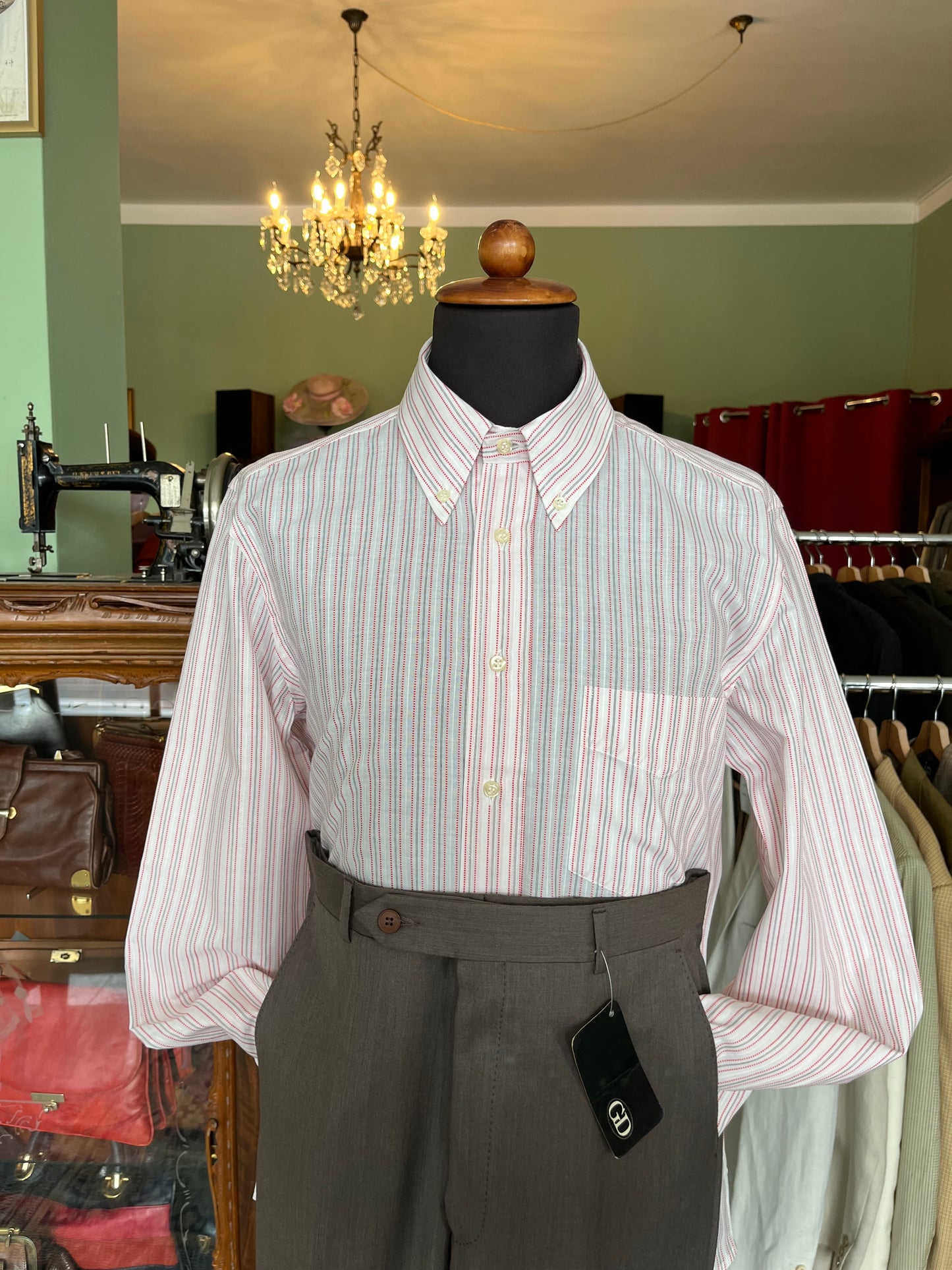 Camicia anni ‘80 bianca e rossa tg. M
