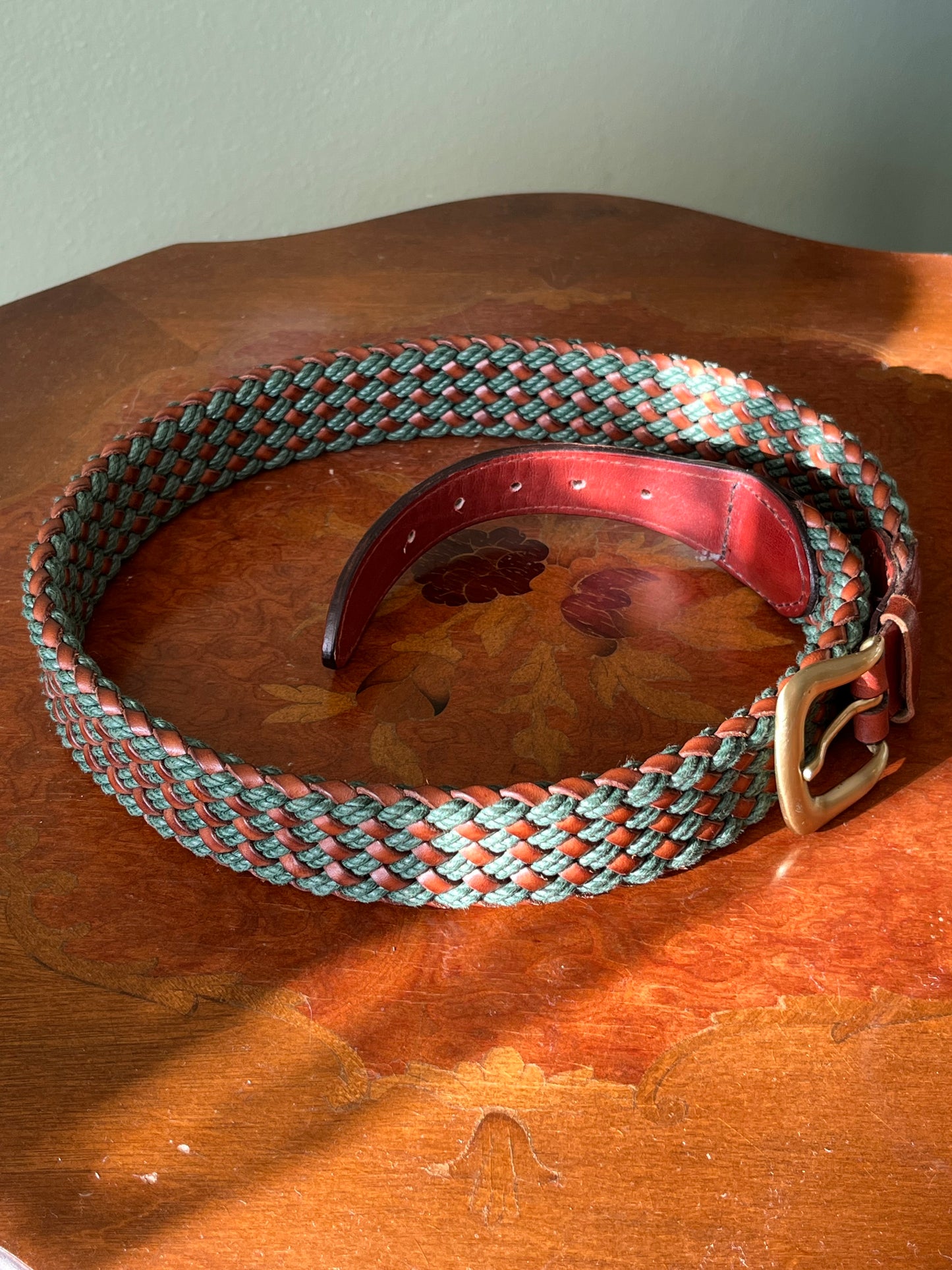 Cintura in pelle intrecciata