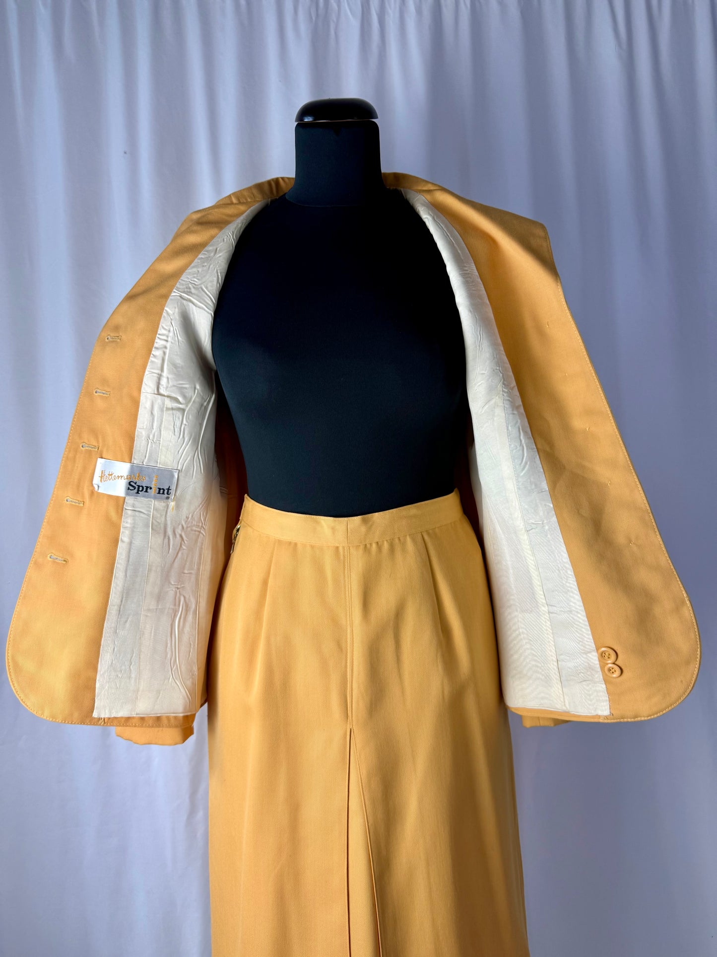 Tailleur anni ‘70 giallo ocra - TG. 40