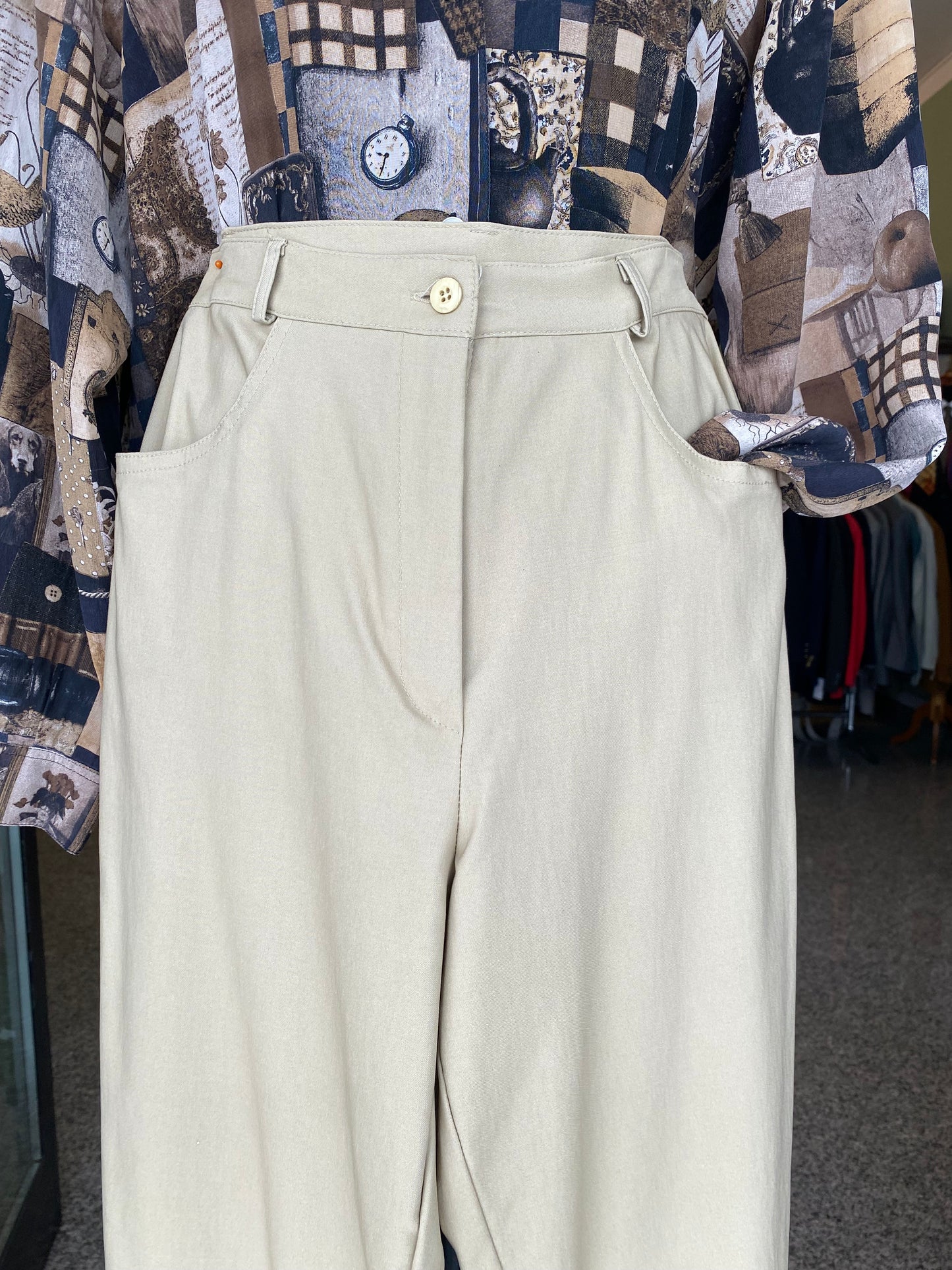 Pantaloni classici beige - TG. 40