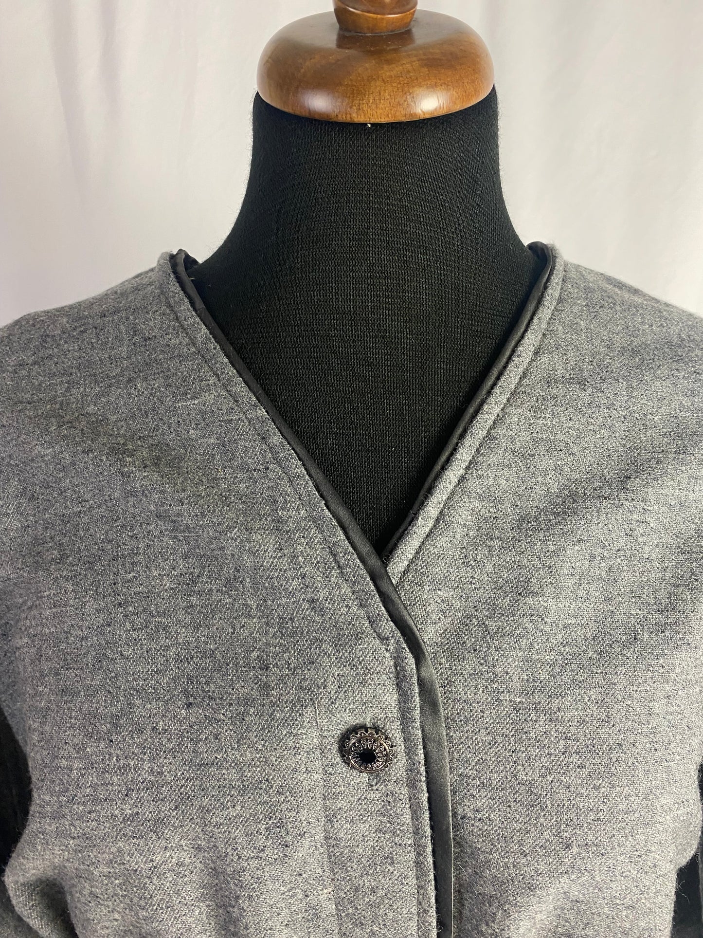 Abito grigio in 100% lana - TG. 44/46