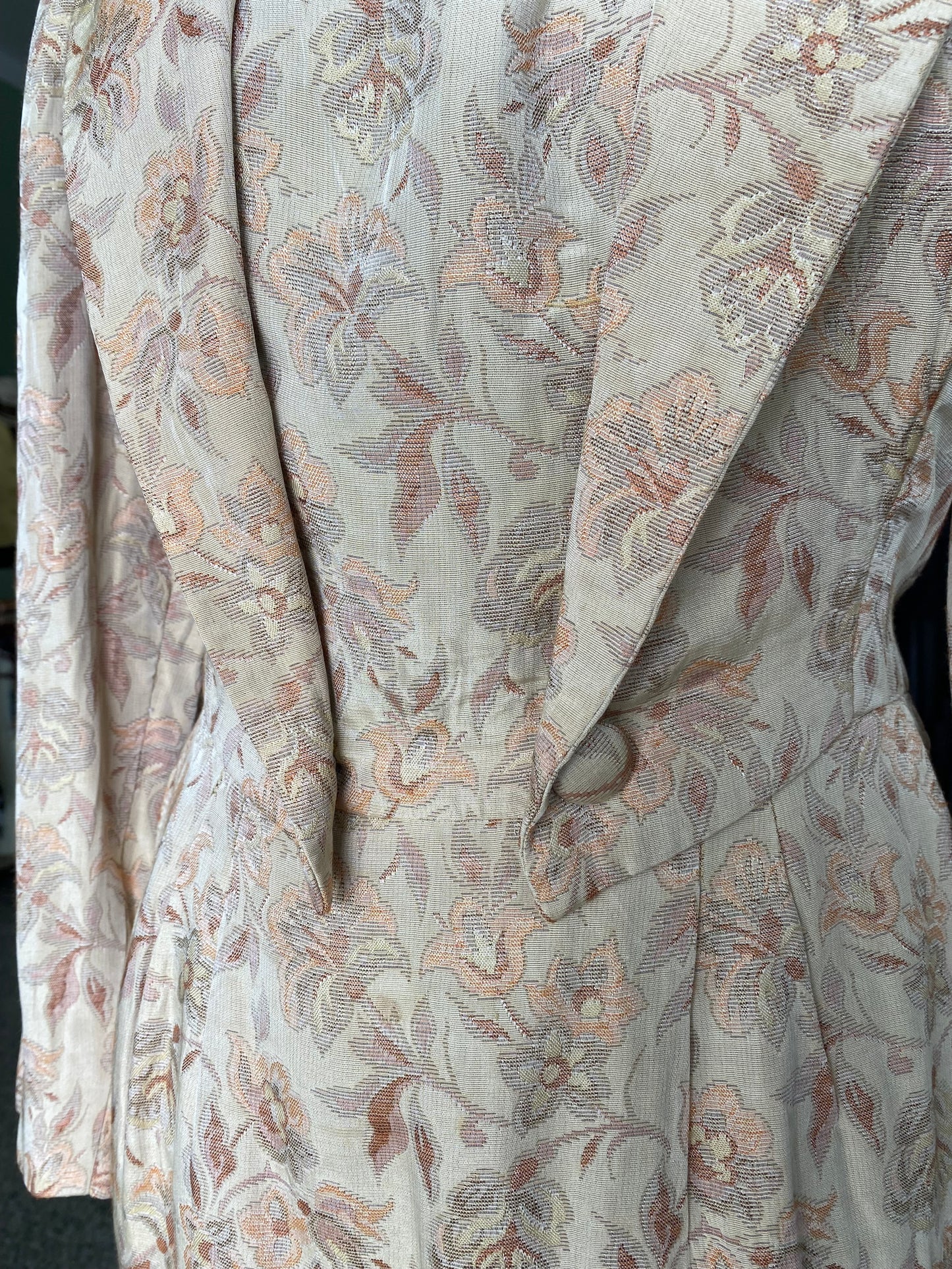 Abito sartoriale in broccato- TG. 42 circa