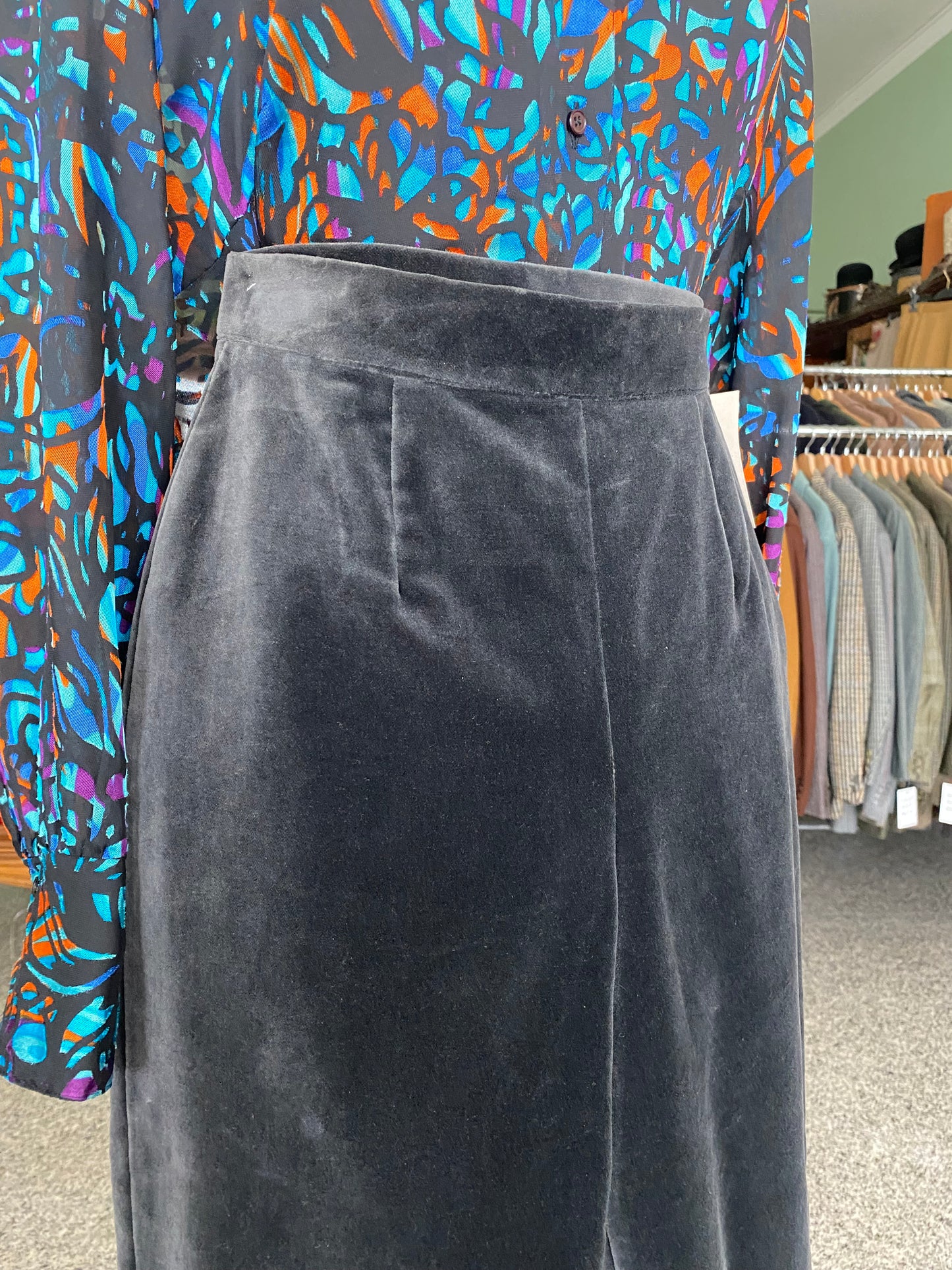 Pantaloni in velluto nuovi fondo di magazzino - TG. 38