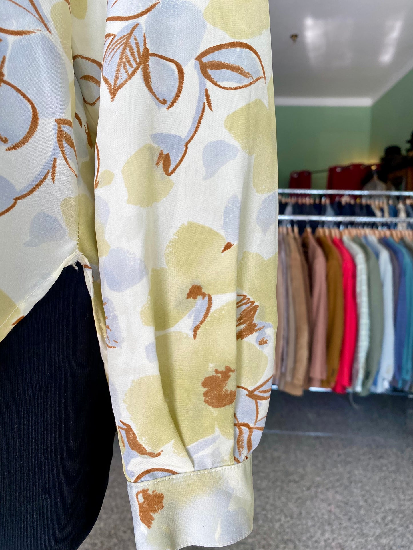 Camicia anni ‘80 stampa floreale stilizzata - TG. 44 circa