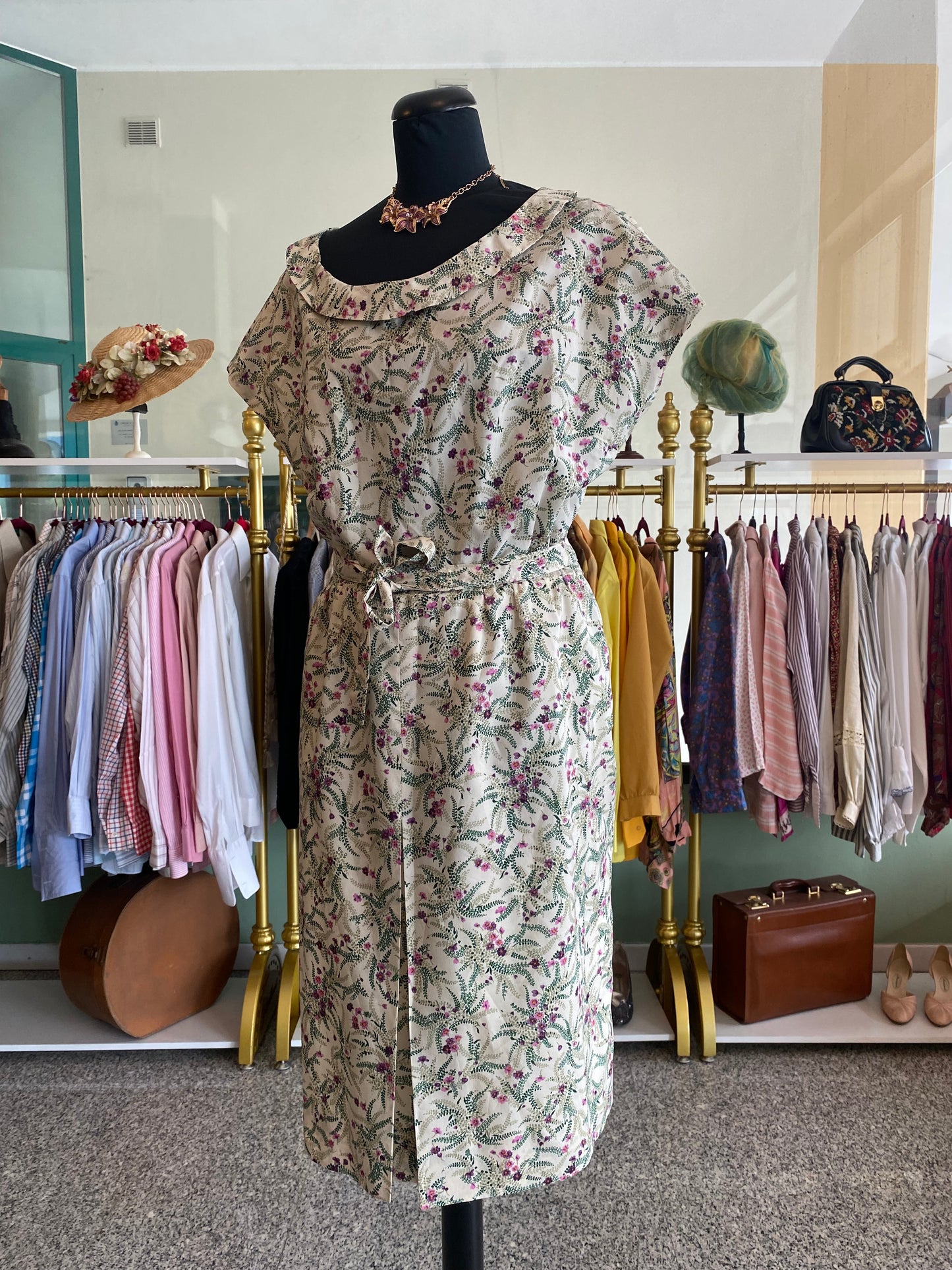 Abito con fiorellini