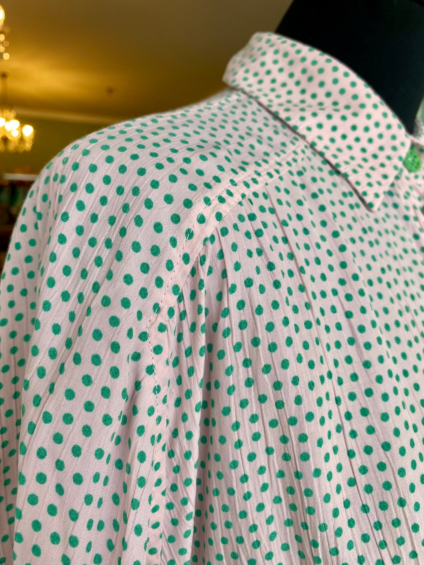 Camicia con piccoli pois verdi - TG. 44/46/48