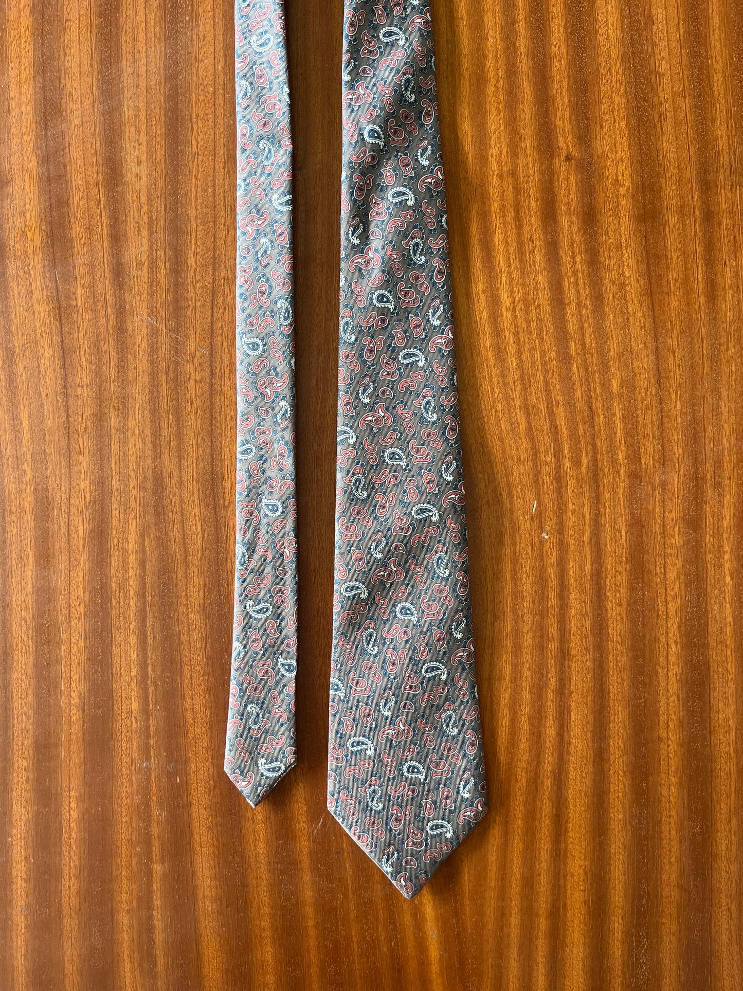 Cravatta anni ‘60 paisley