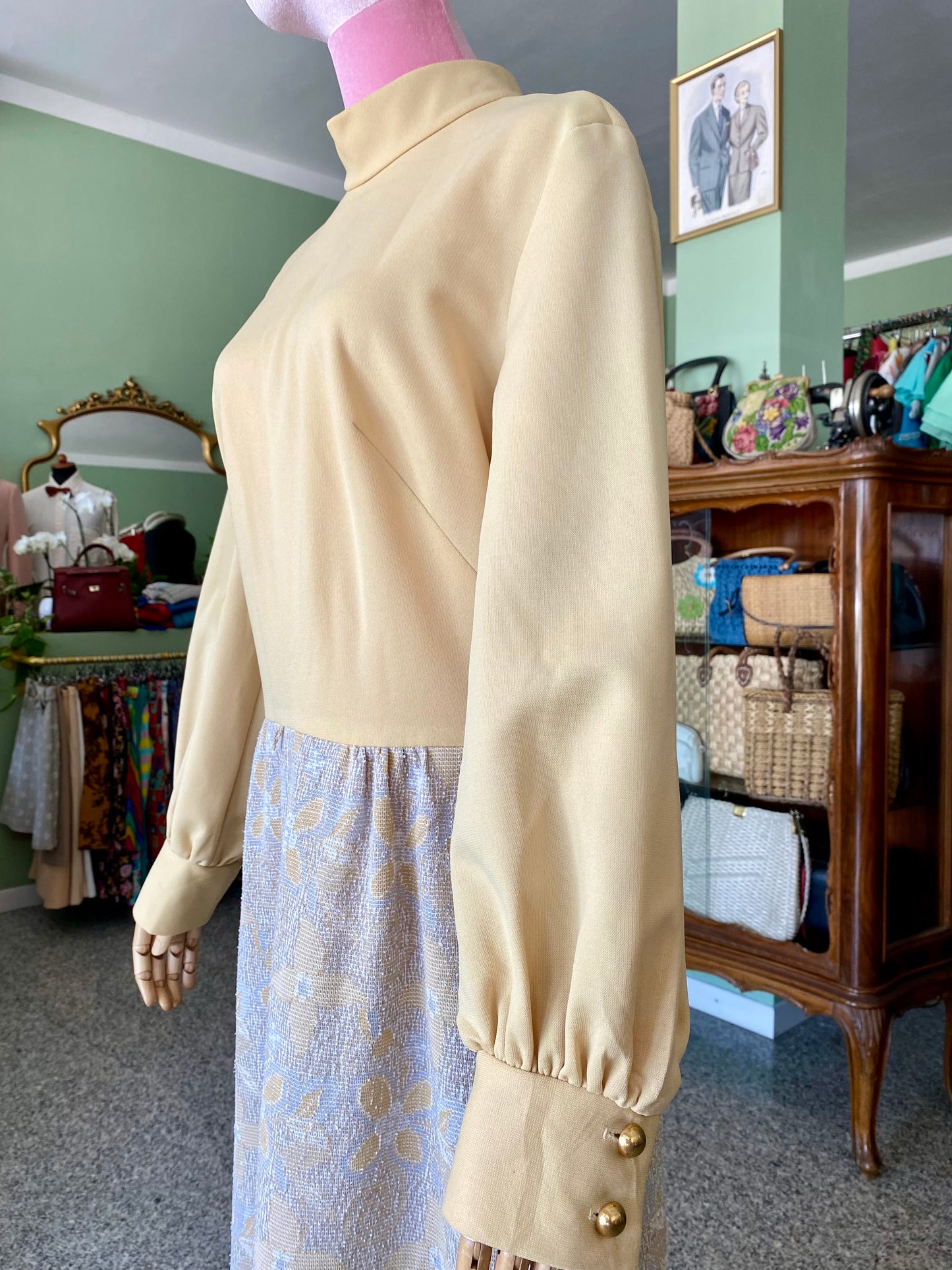 Maxi dress anni ‘70 con corpino crema e gonna in broccato - TG. 46