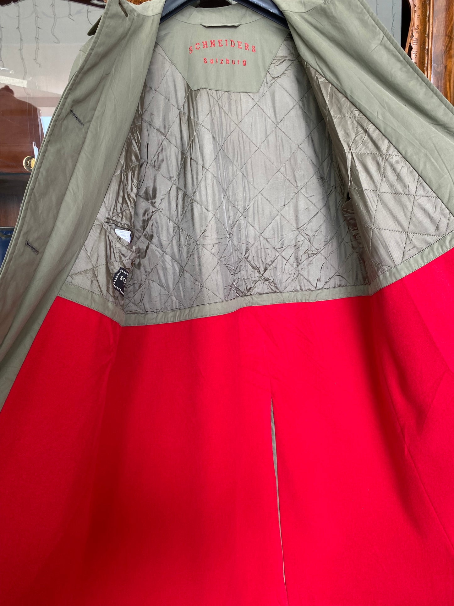 Trench verde militare