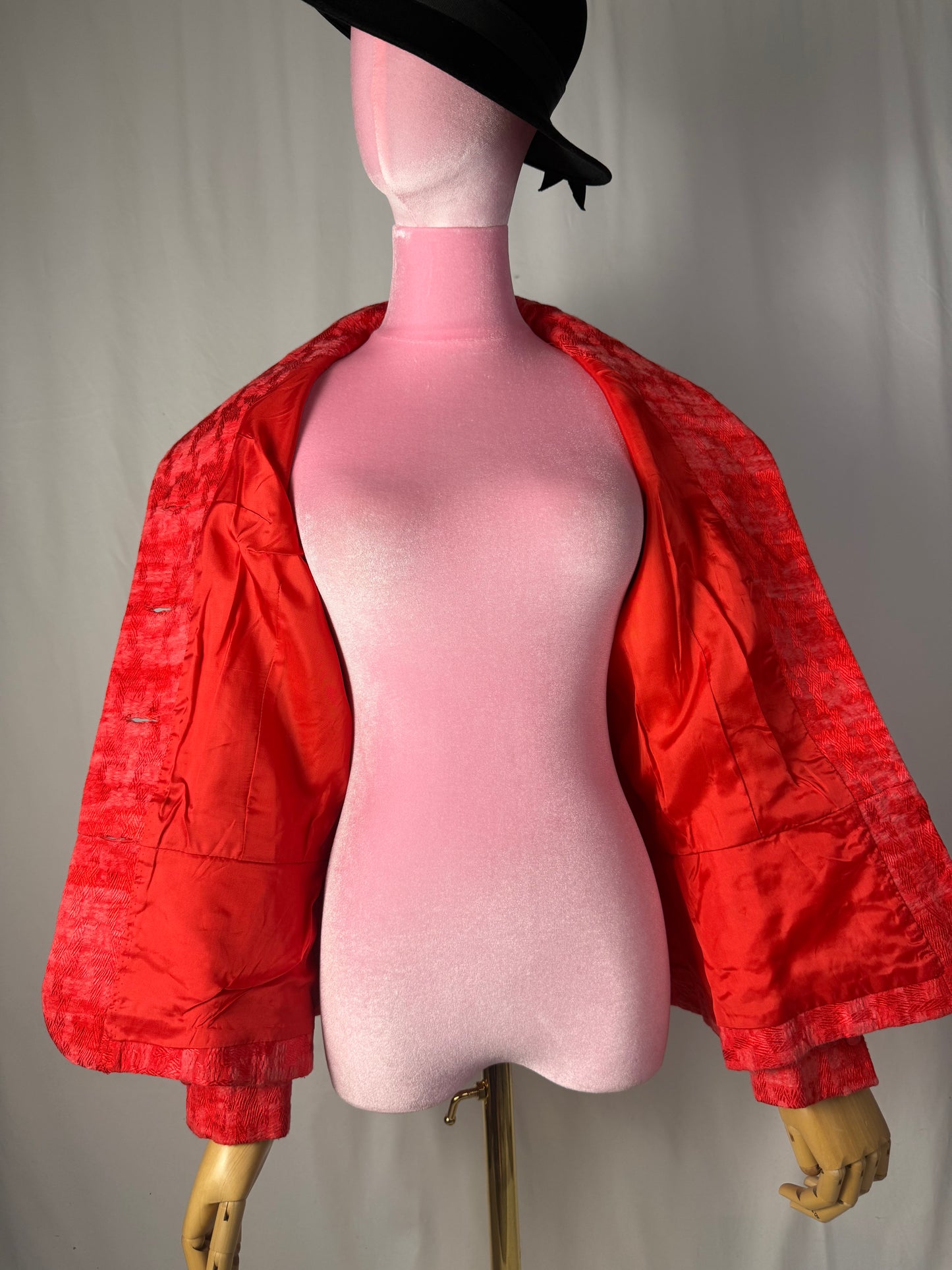 Giacca anni ‘60 color corallo in cotone operato – TG. 44