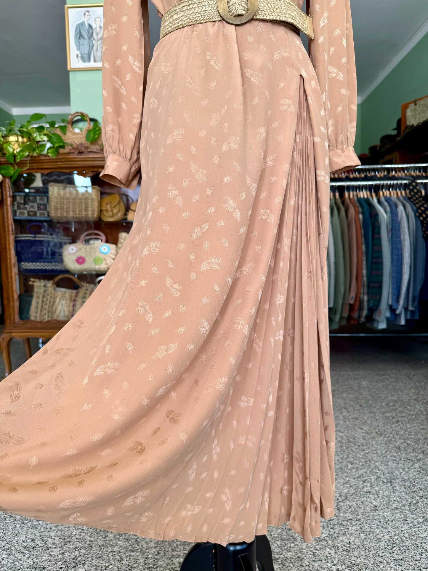 Abito sartoriale anni ’70 in pura seta – Bronzo con motivo jacquard - TG. 40