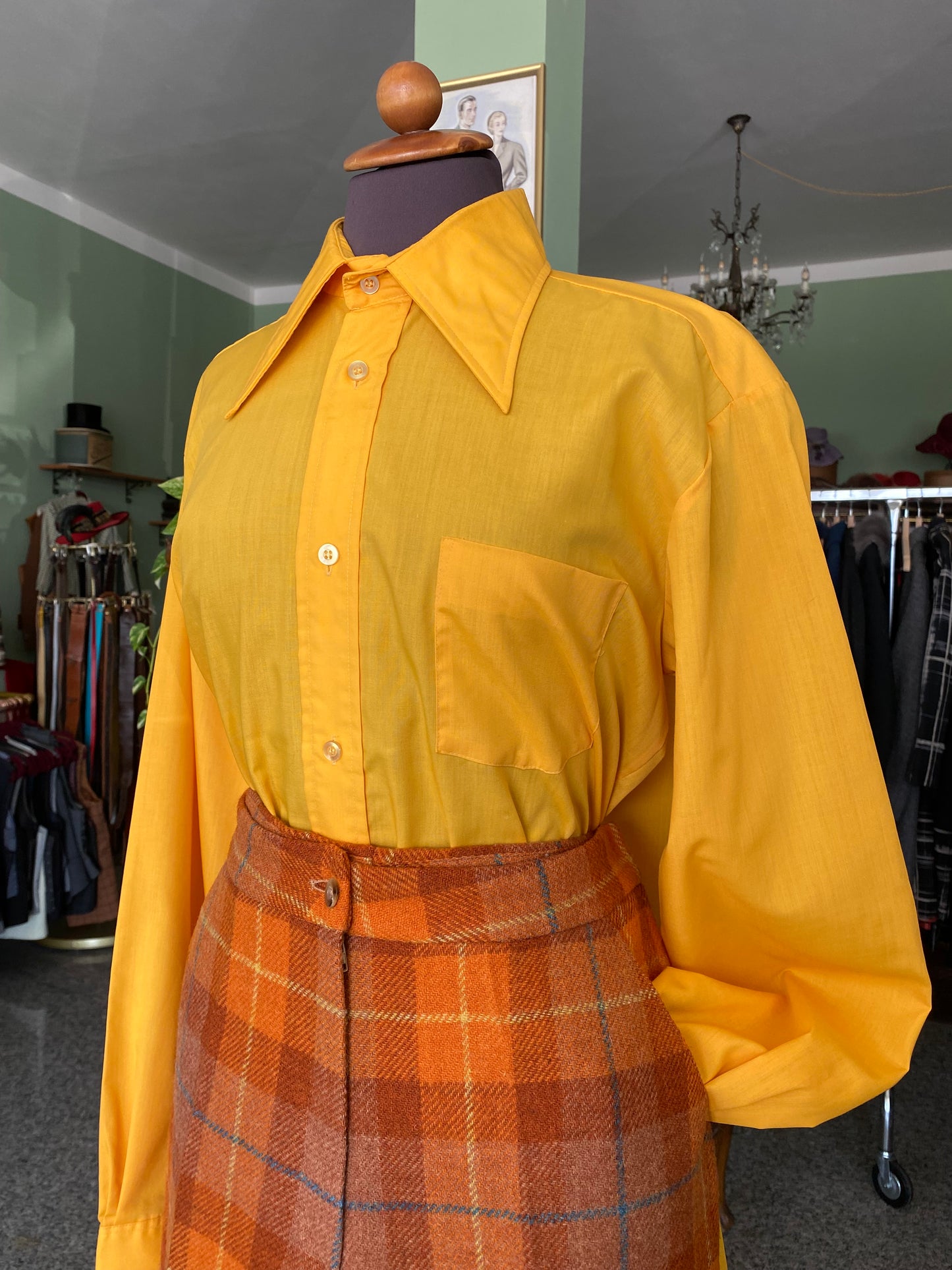 Camicia anni ‘70 giallo ocra - TG. 50/52
