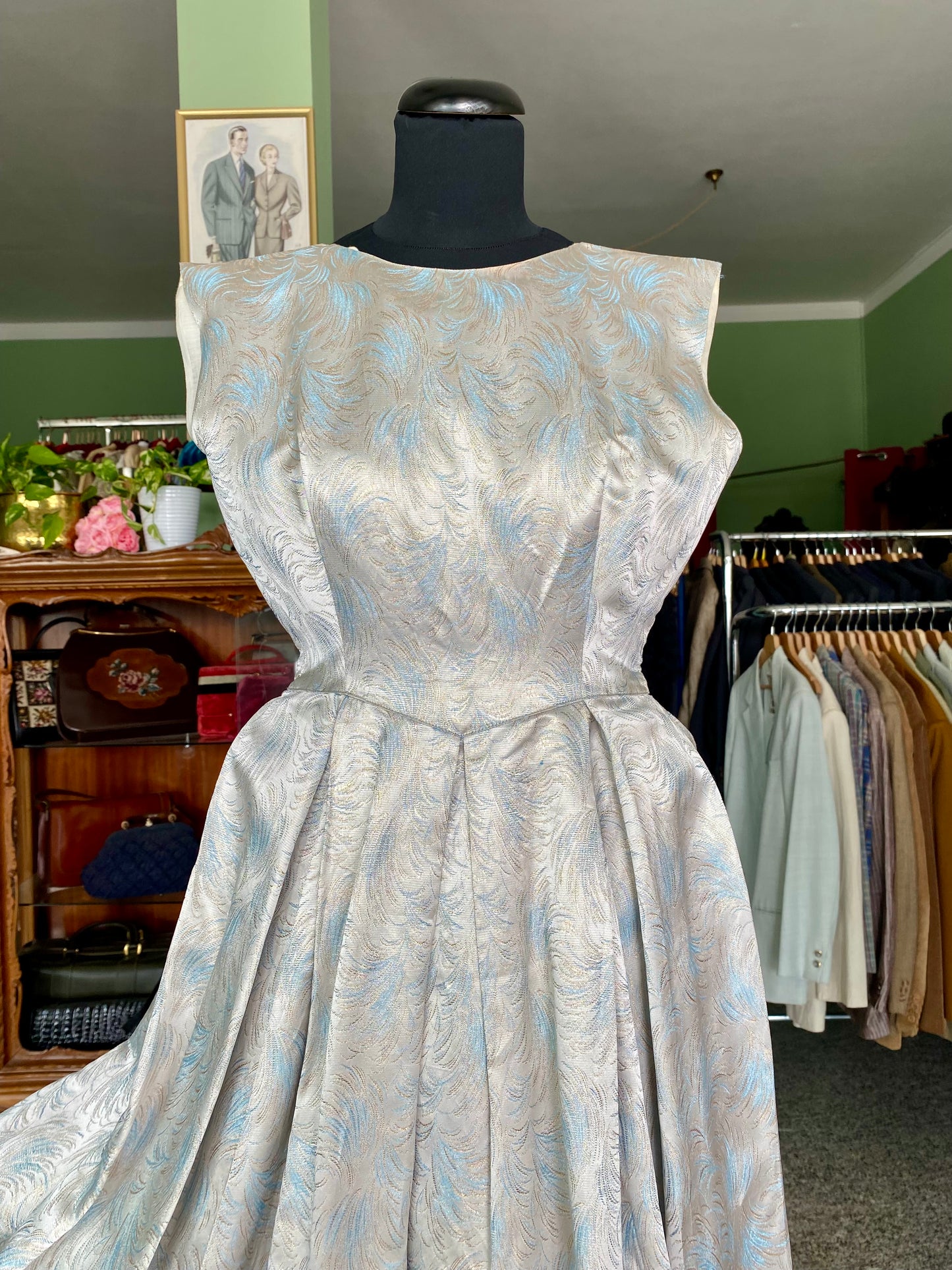 Abito originale anni ’50 in broccato lamé a motivo piumato - TG. 38