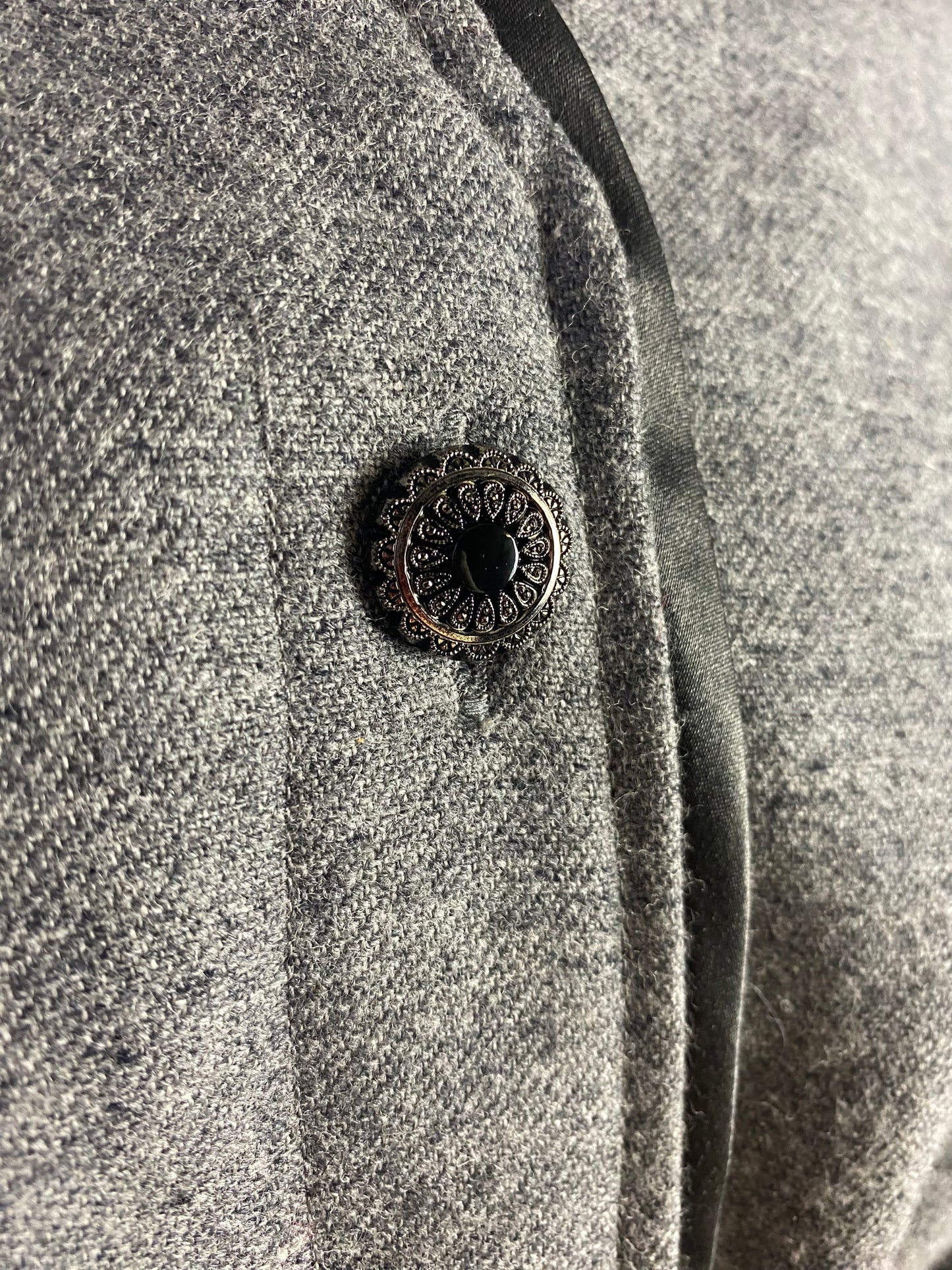 Abito grigio in 100% lana - TG. 44/46