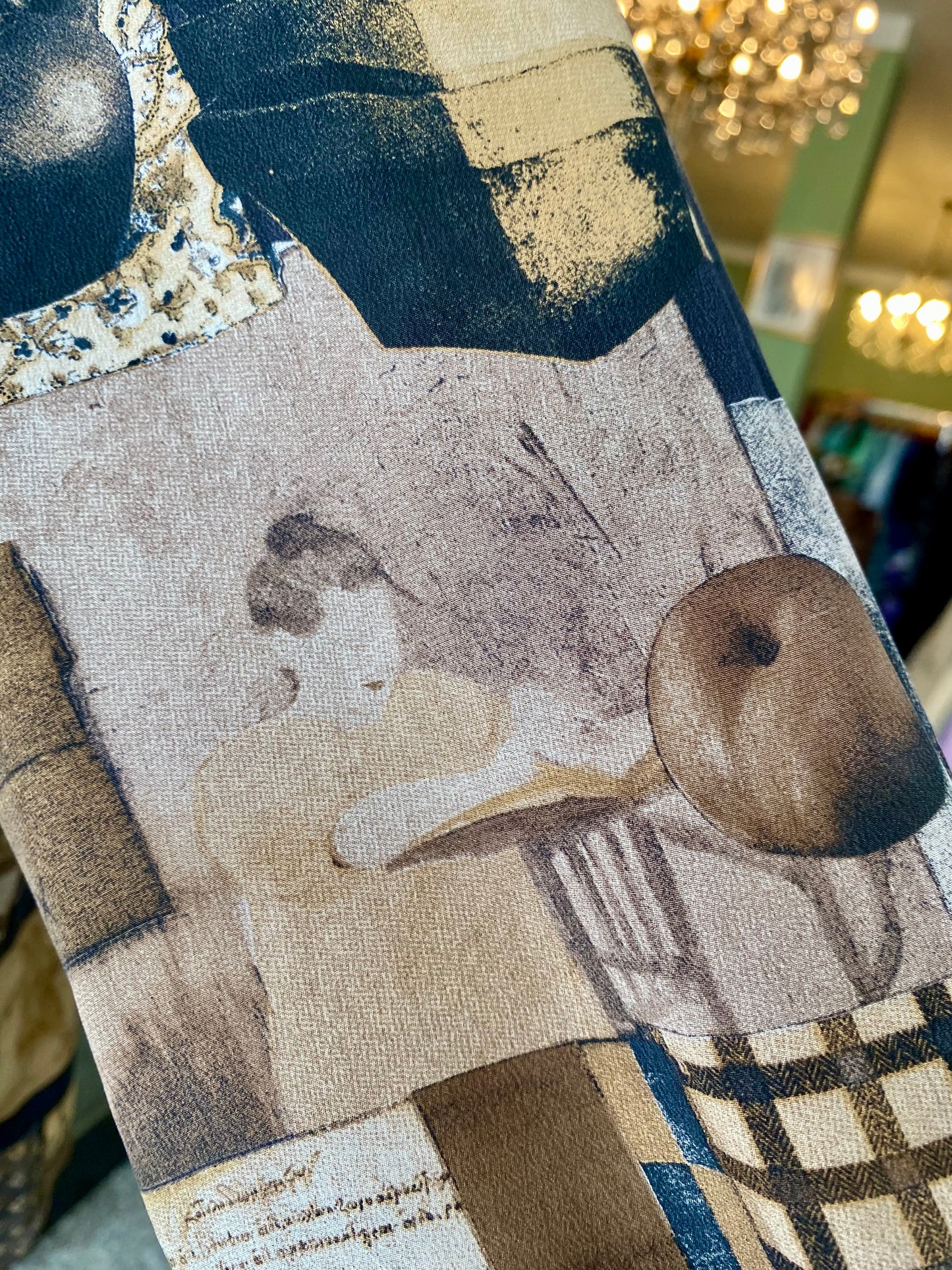 Camicia anni ‘80 con stampa collage surreale - TG. 46/48 circa
