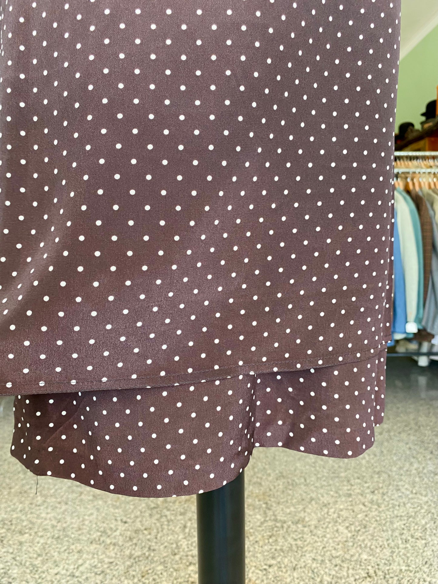 Tailleur in seta a pois a TG. 42