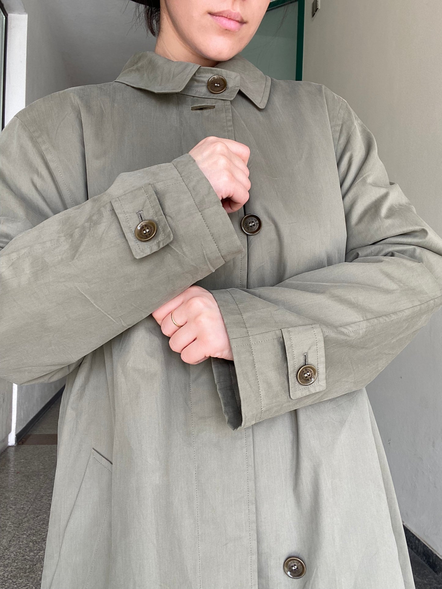 Trench verde militare