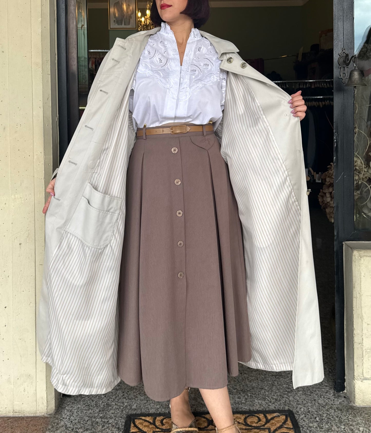 Trench beige chiaro con mantella - TG. 50-56