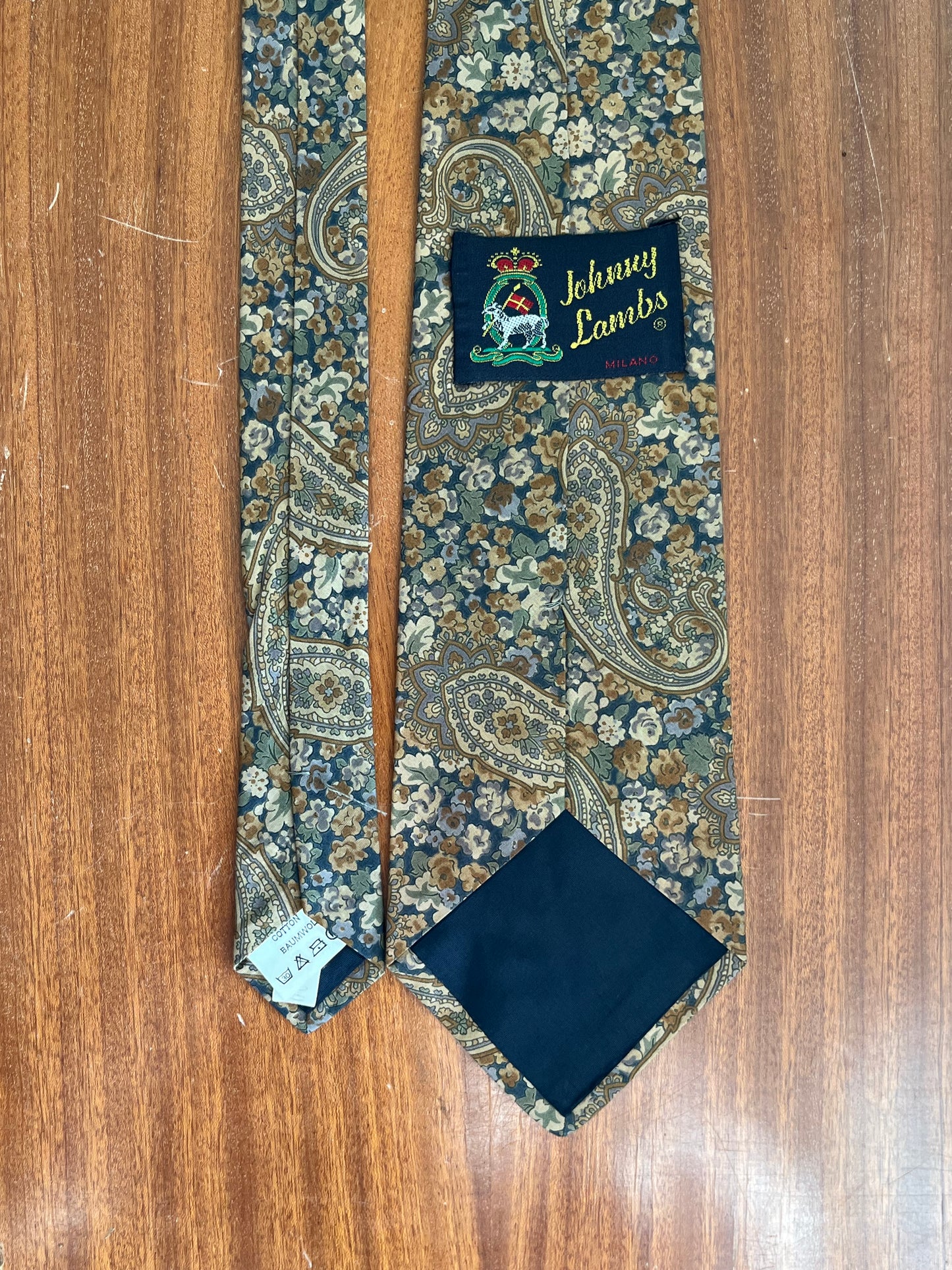 Cravatta anni ‘80 floreale