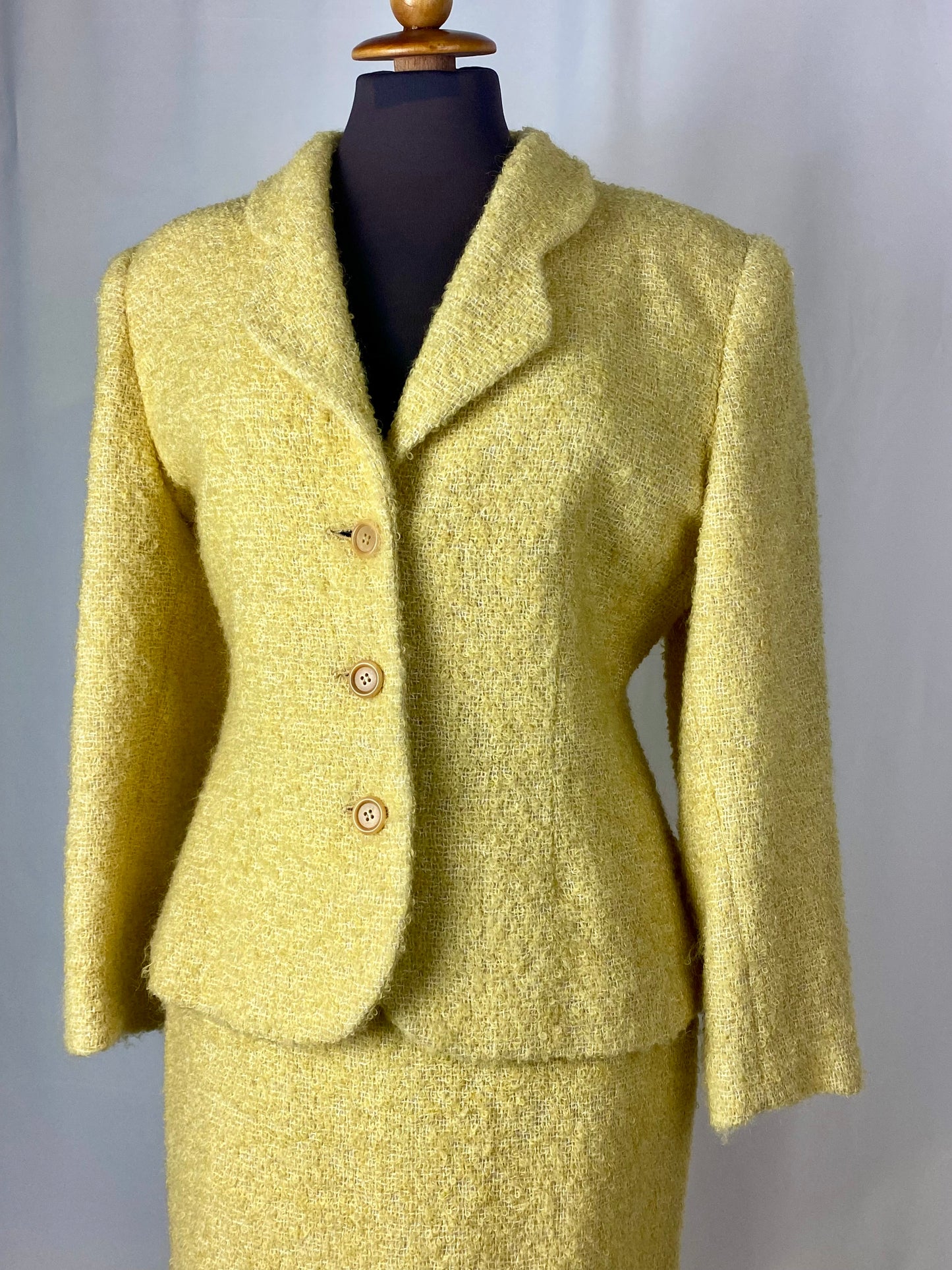 Tailleur in bouclé di lana - TG. 38/40