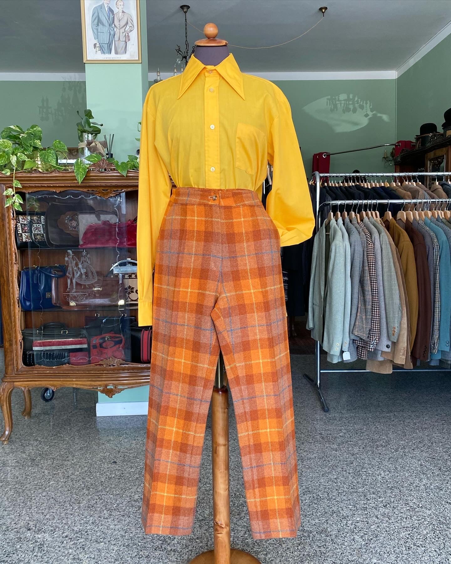 Camicia anni ‘70 giallo ocra - TG. 50/52