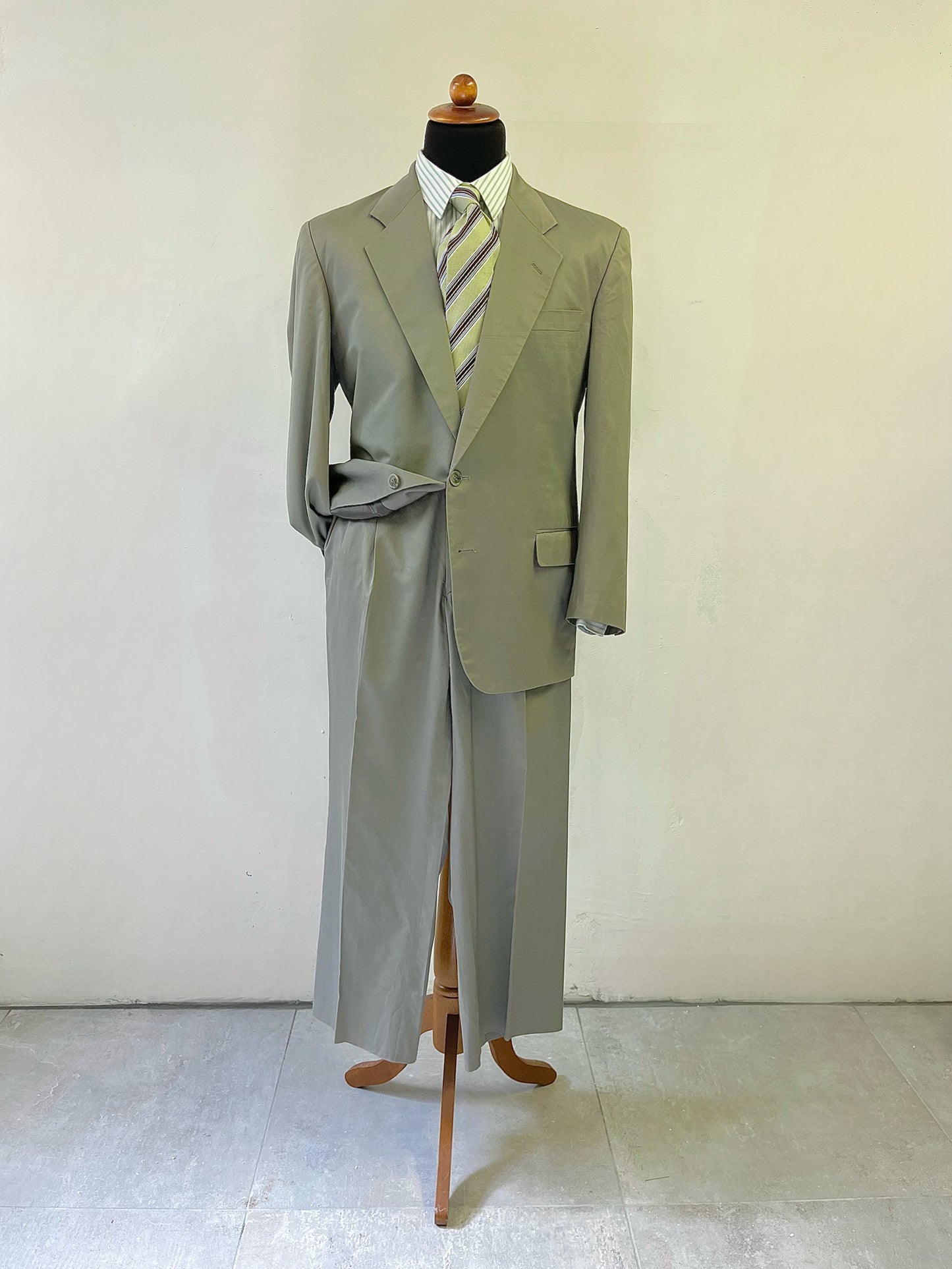 Completo anni ‘80 grigio chiaro