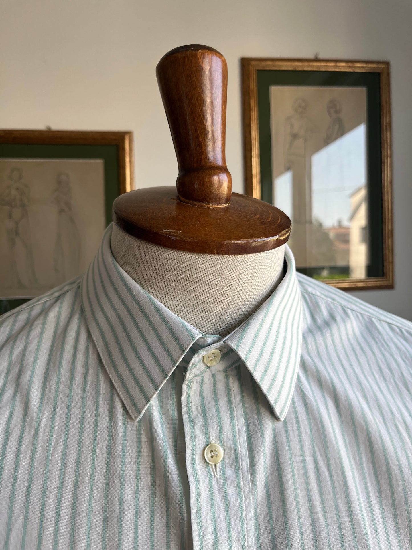 Camicia a righe verdi