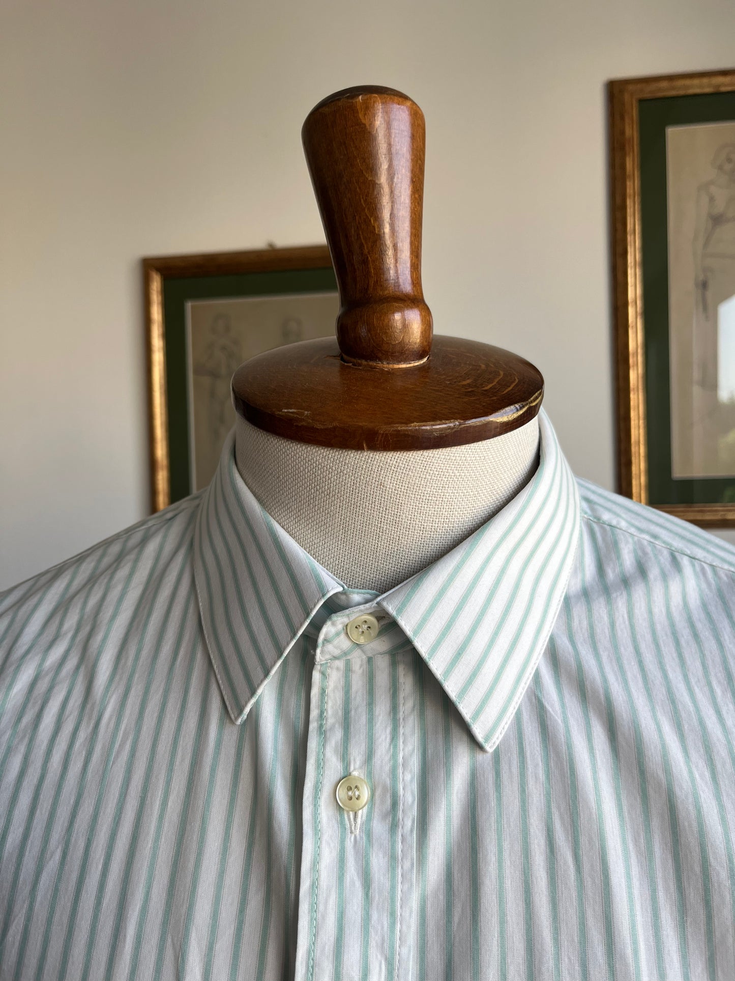 Camicia a righe verdi