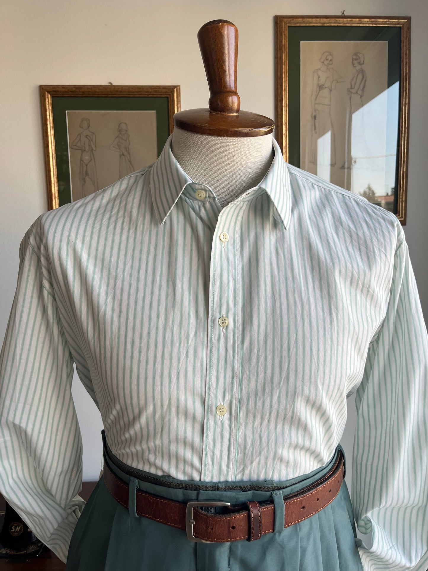 Camicia a righe verdi