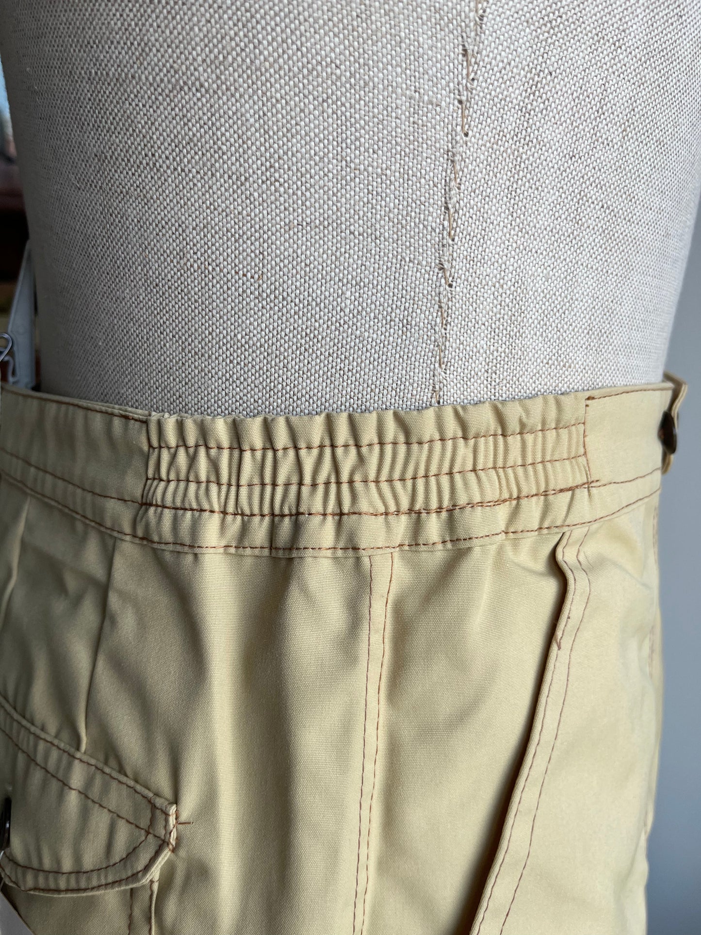 Costume anni '70 color crema tg. 48-54