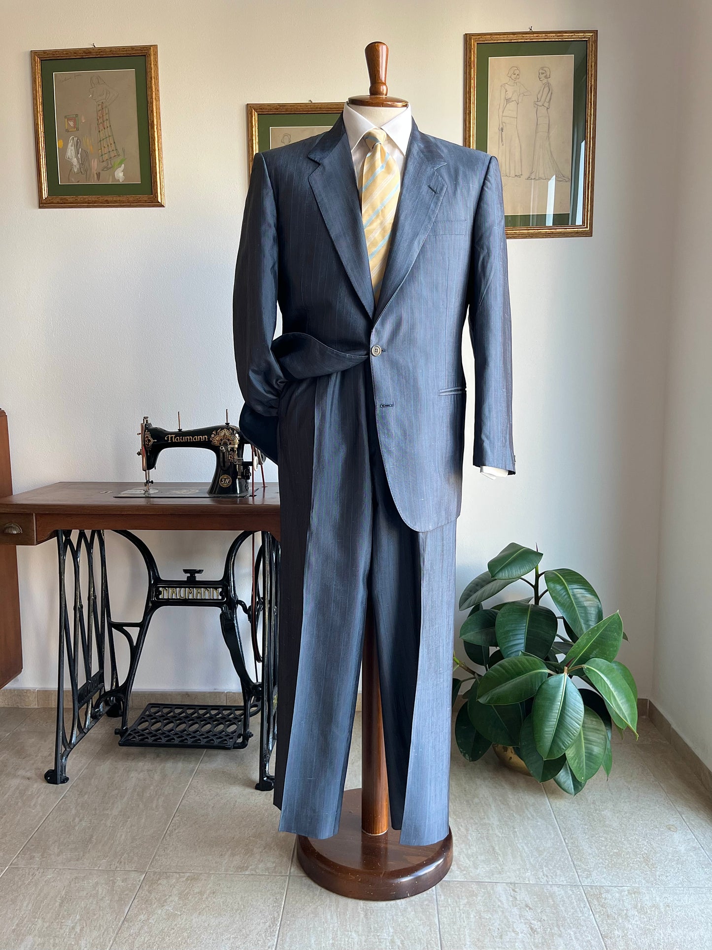 Completo anni ‘80 pura seta blu