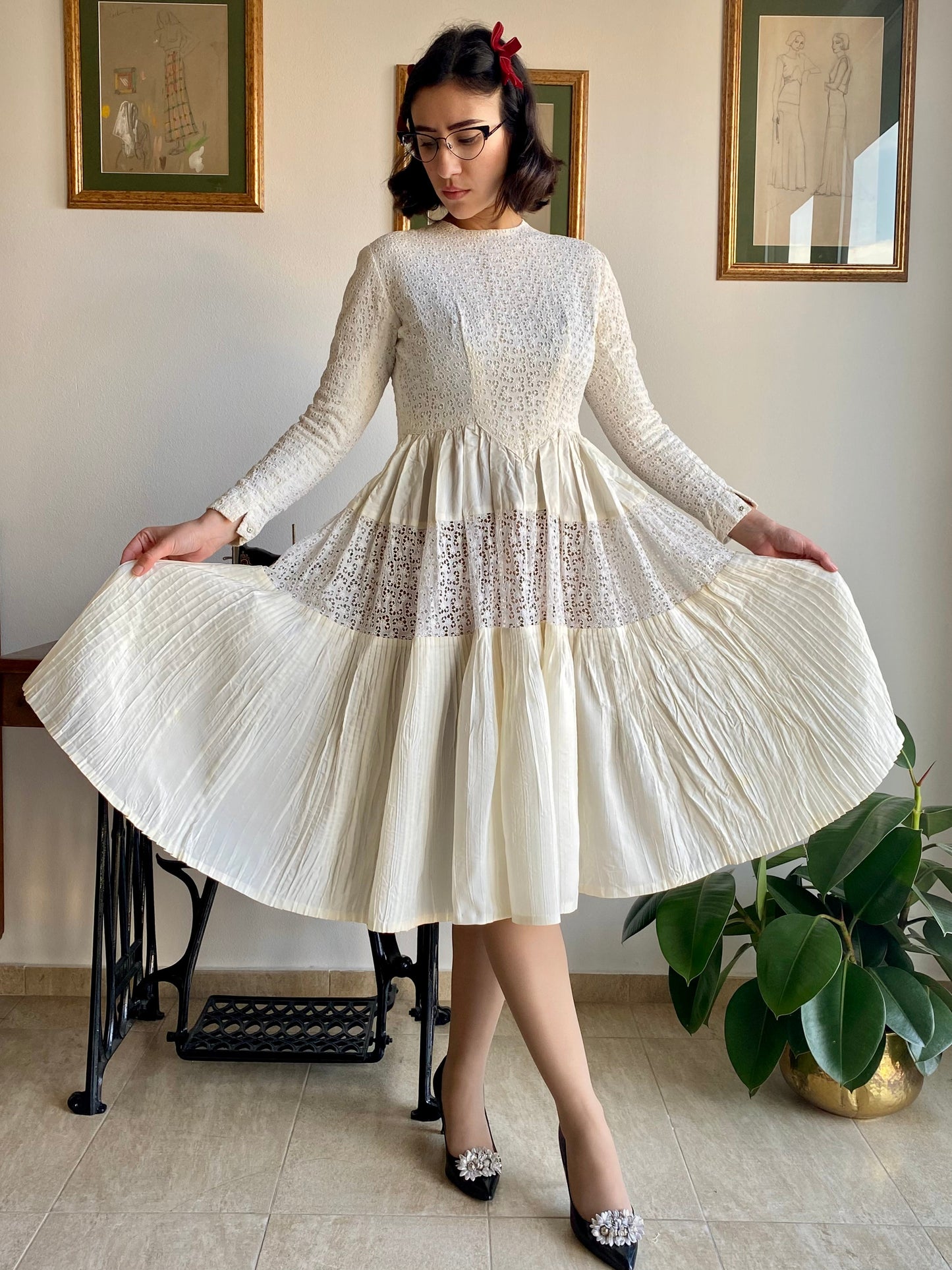 Abito anni ‘50 in pizzo - TG. 36/38