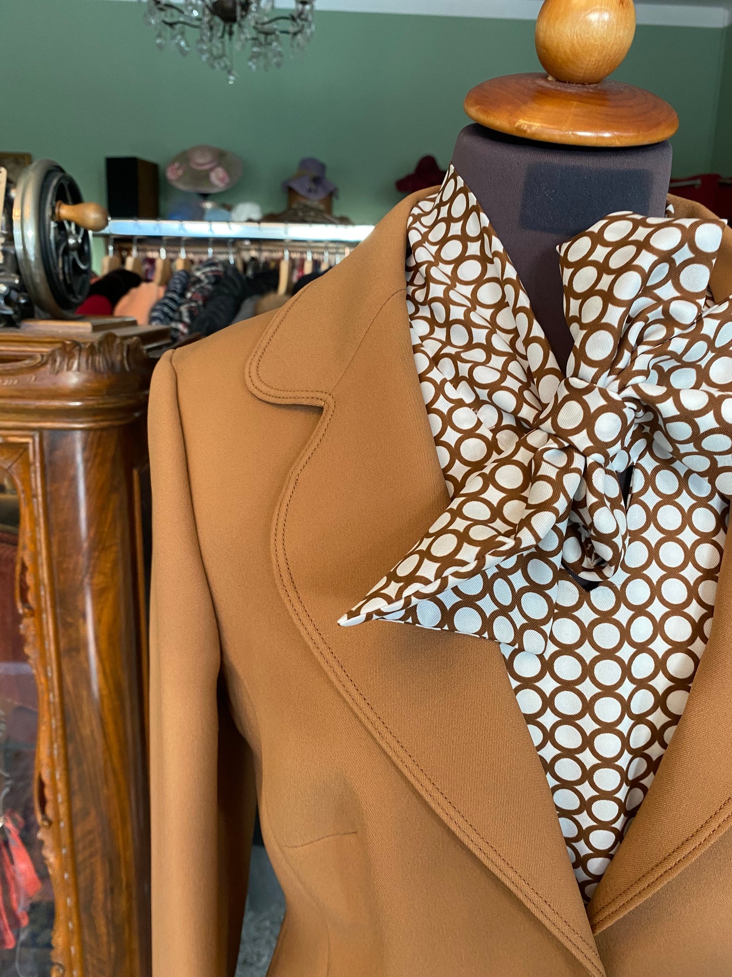 Tailleur anni ‘70 fondo di magazzino - TG.