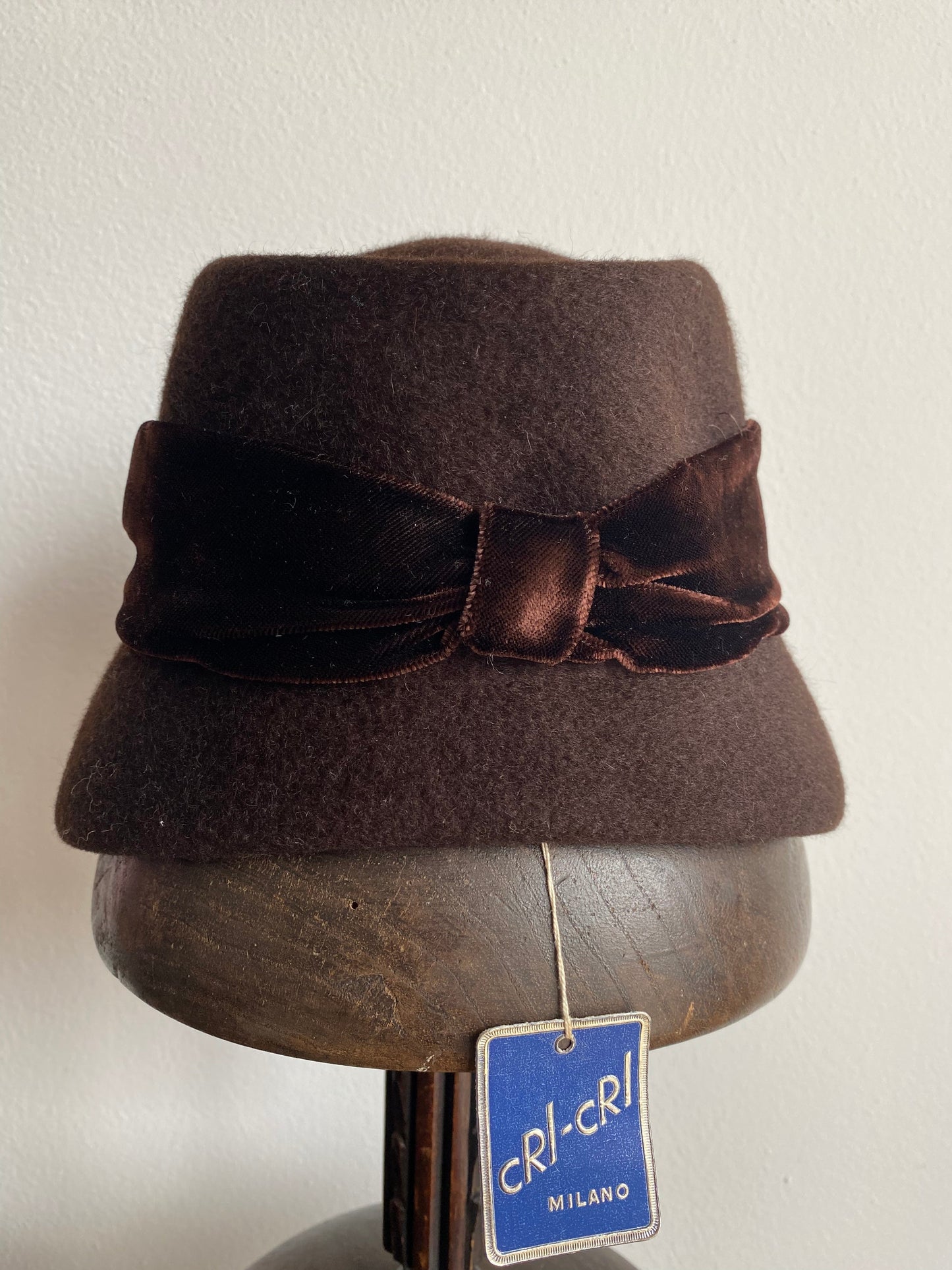 Cappello anni ‘60 marrone