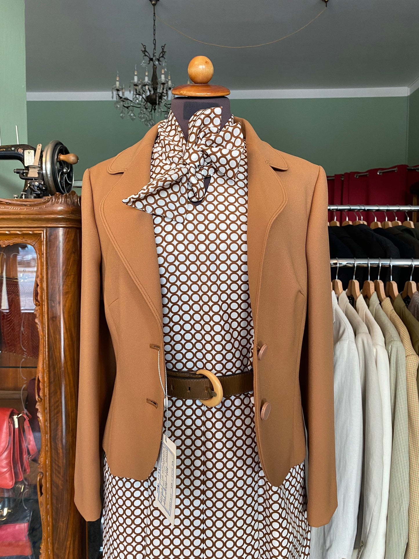 Tailleur anni ‘70 fondo di magazzino - TG.