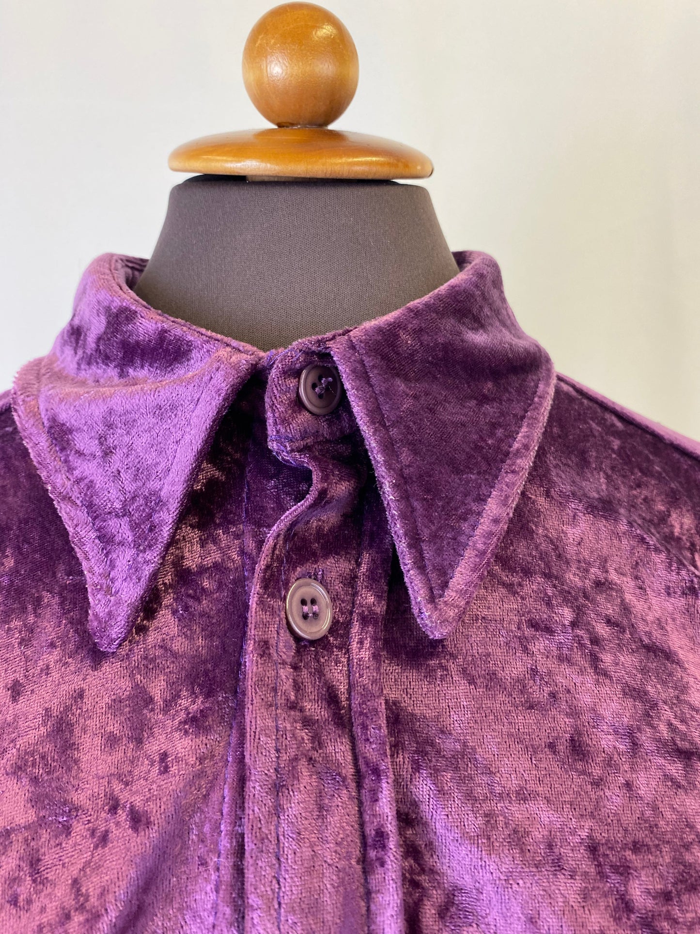 Camicia anni ‘70 viola - TG. 46/48/50