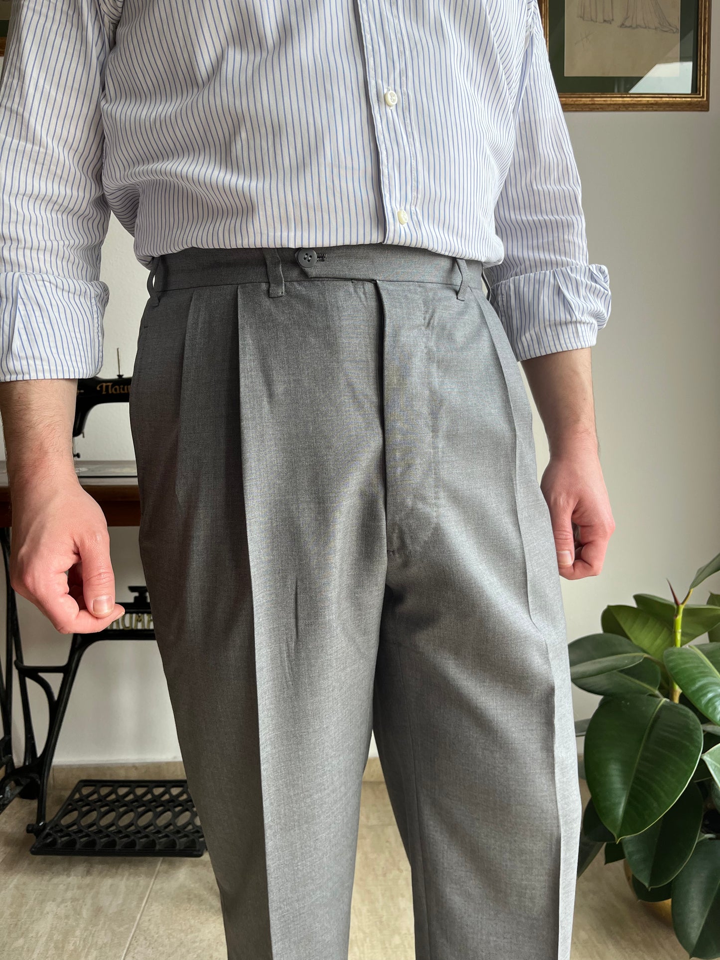 Calzoni sartoriali estivi grigio chiaro