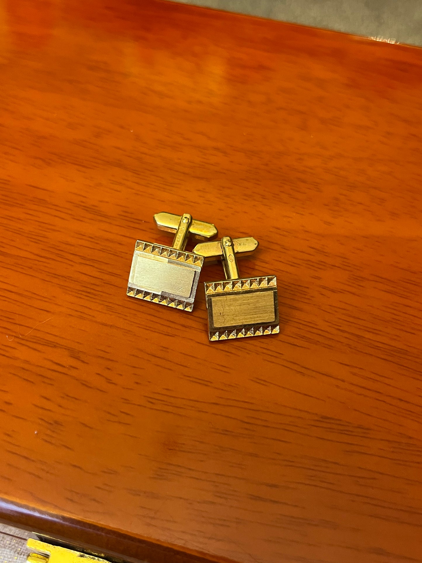 Gemelli placcati oro rettangolari