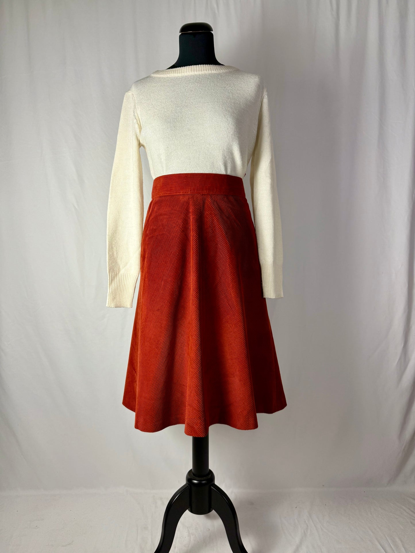 Gonna anni ‘70 in velluto a coste color ruggine - TG. 42/44